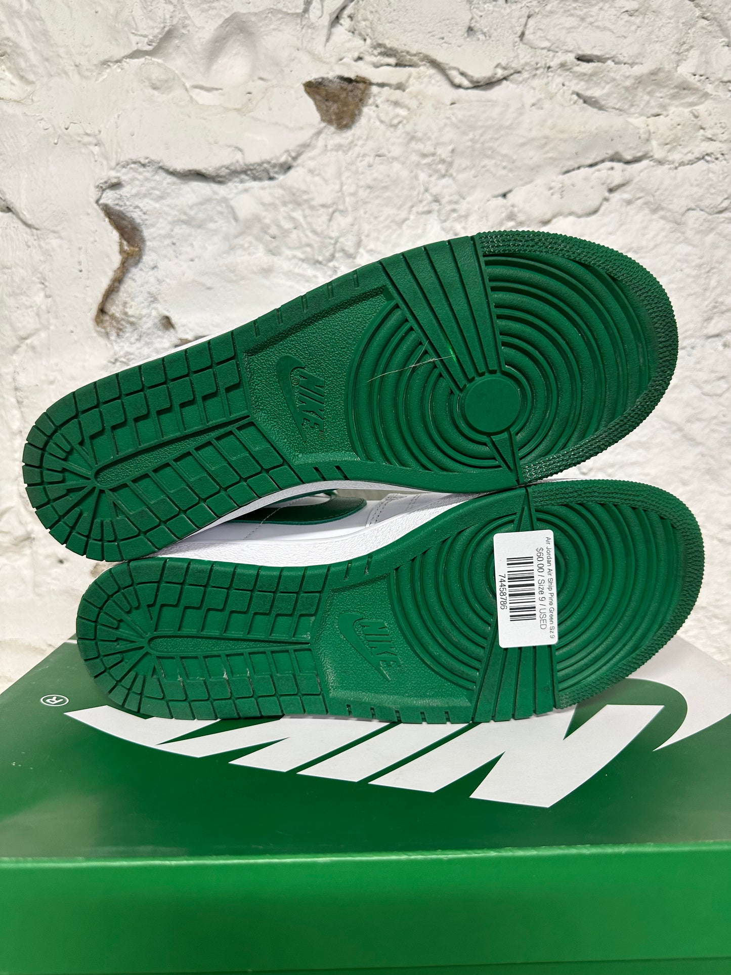 Air Jordan Air Ship Pine Green Sz 9