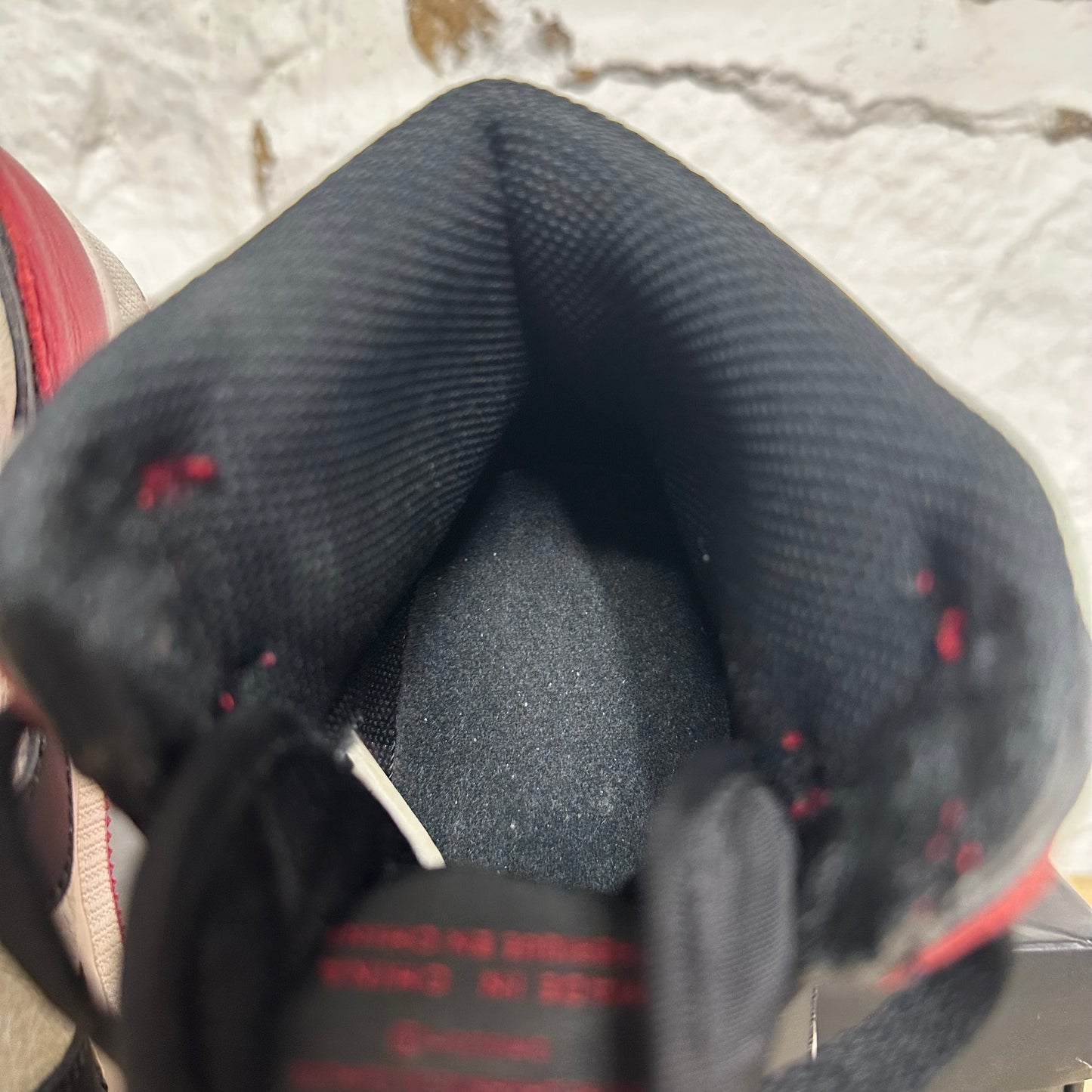 Air Jordan 1 High Bred Toe Sz 5.5Y