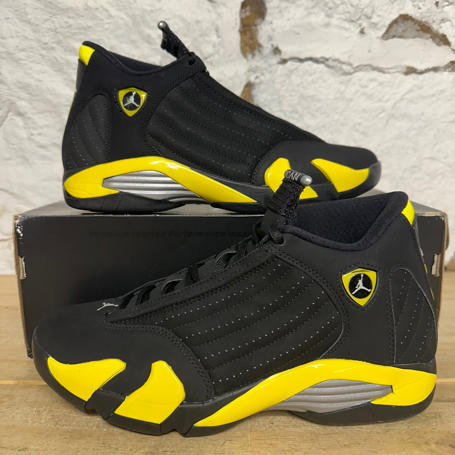 Air Jordan 14 Thunder Sz 10