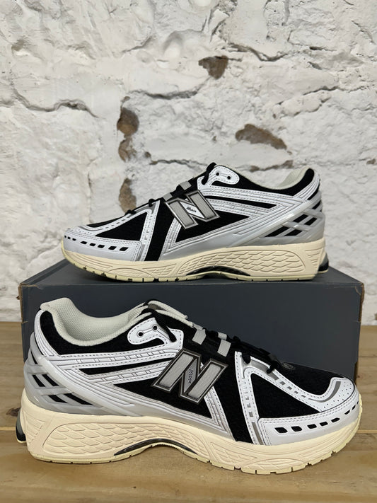 New Balance 1906R White Black Sz 12 DS
