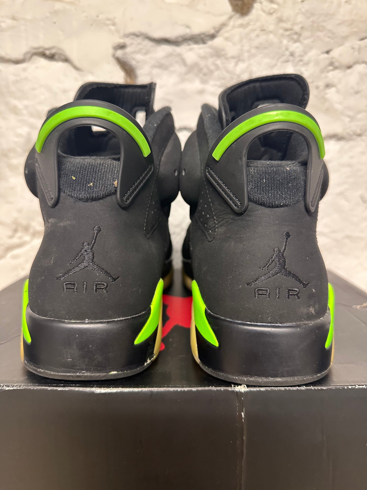 Air Jordan 6 Electric Green Sz 10.5