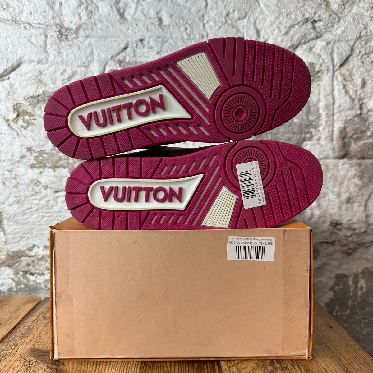 Louis Vuitton Pink White Monogram Trainer Sneaker Sz 8.5 (7LV)