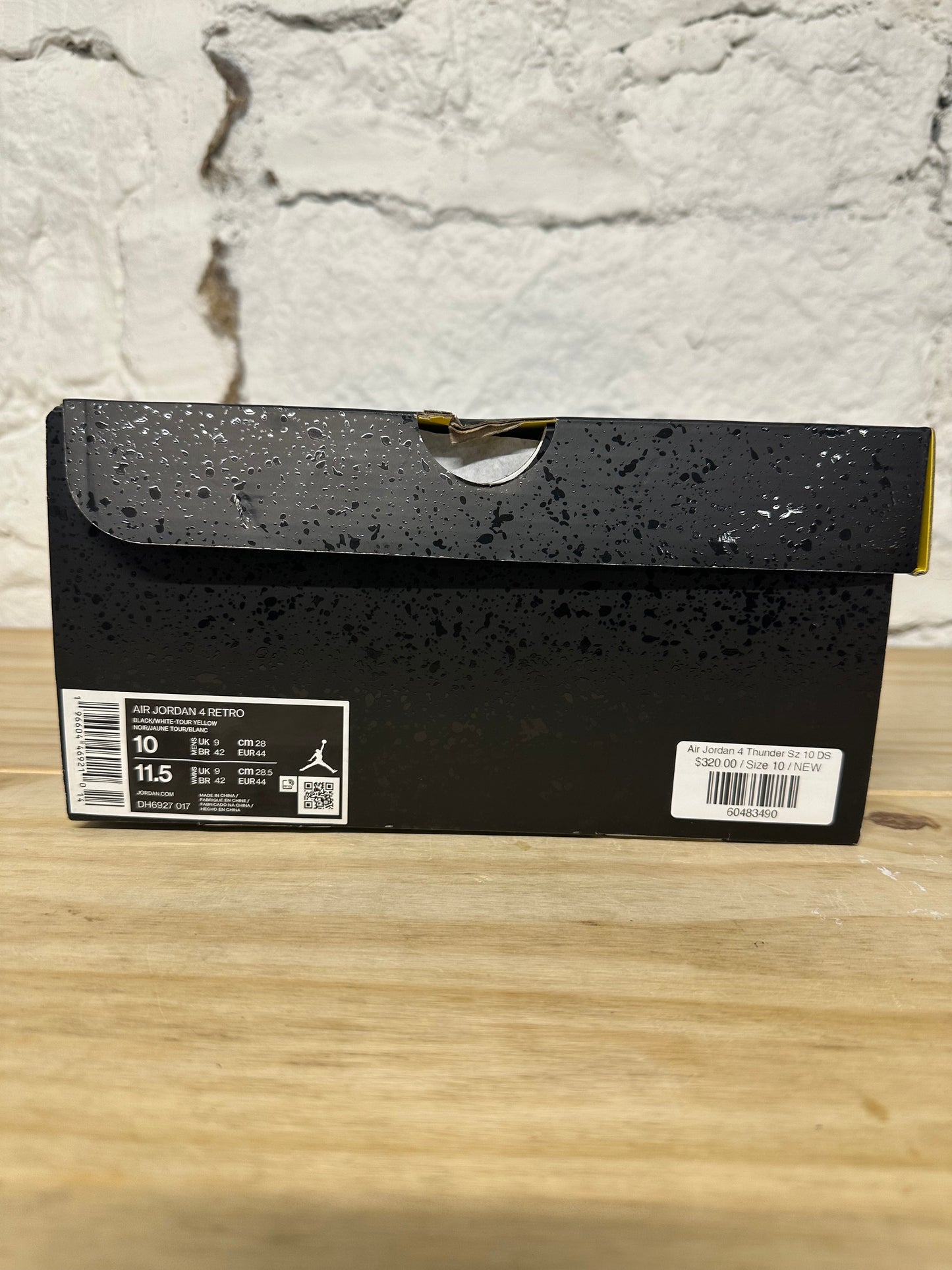 Air Jordan 4 Thunder Sz 10 DS