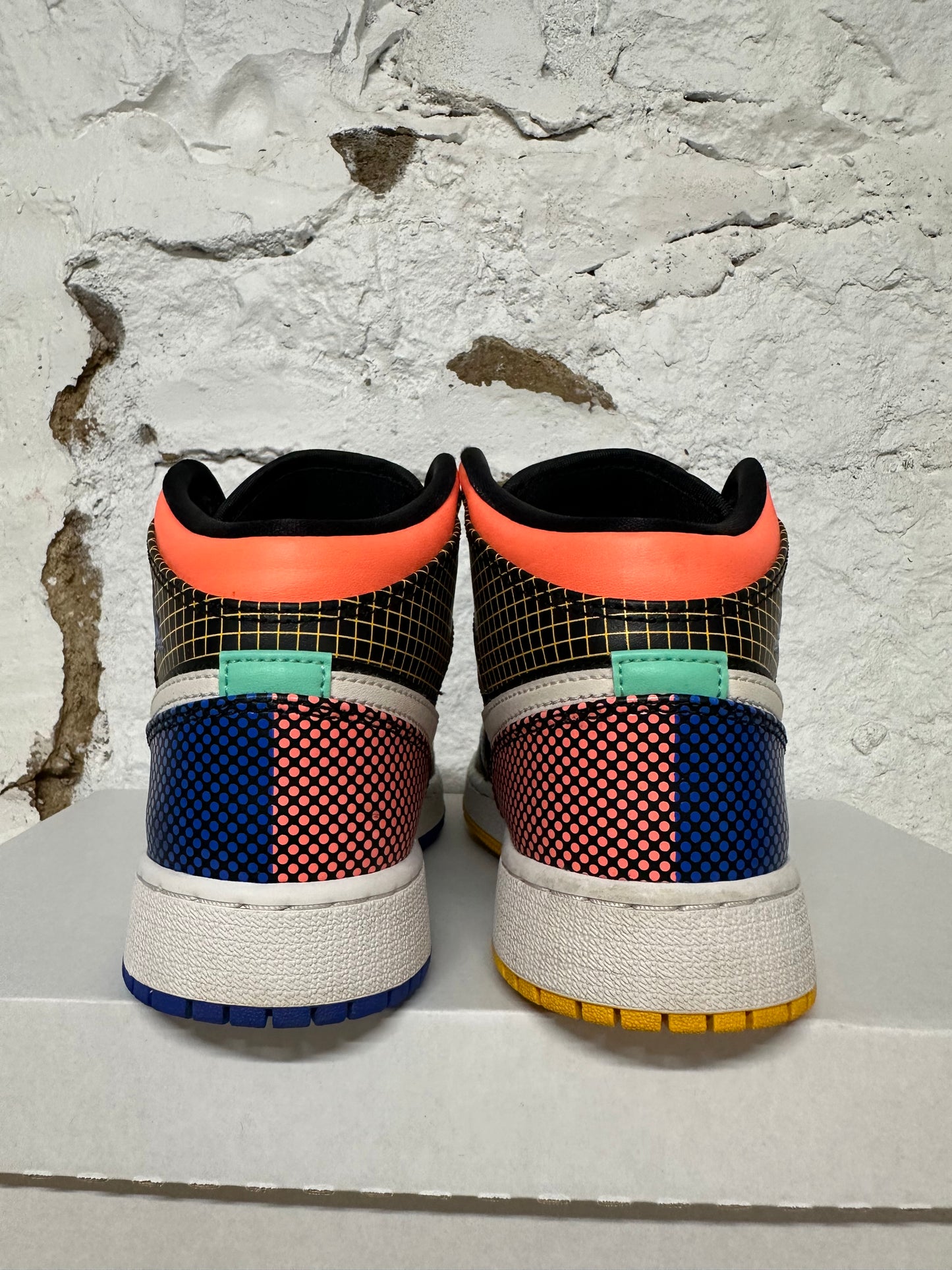Air Jordan 1 Mid Multi Grid Sz 5.5Y