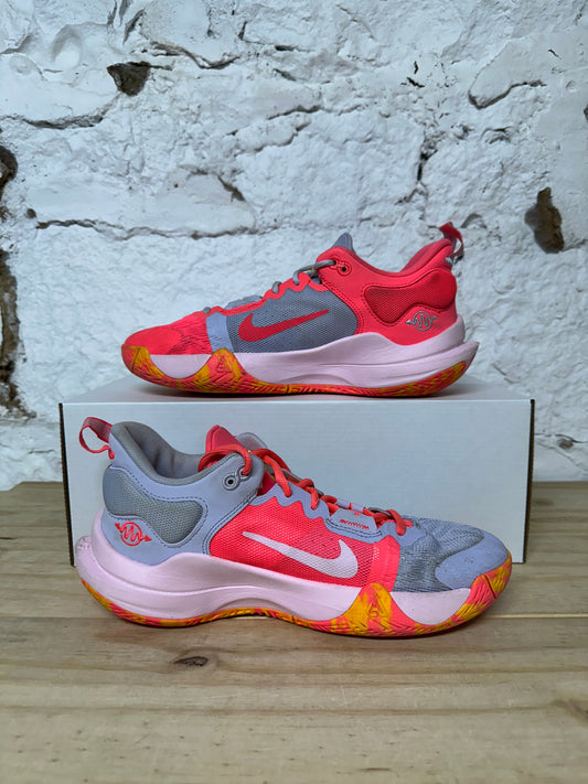 Nike Giannis Immortality Hot Punch Sz 7Y