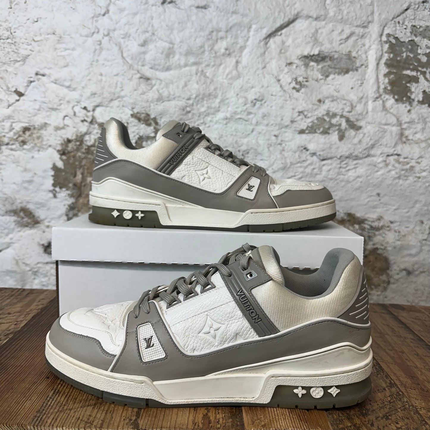 Louis Vuitton Gray White Trainer Sz 11.5 (10LV) No Box