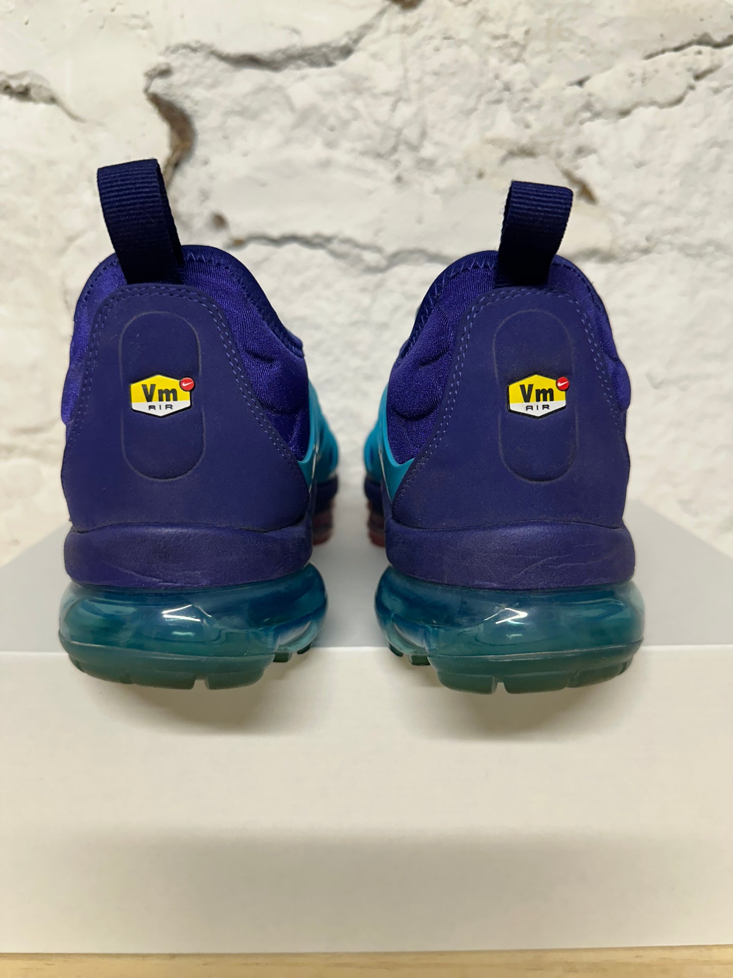 Nike Air VaporMax Plus Sunset Sz 9
