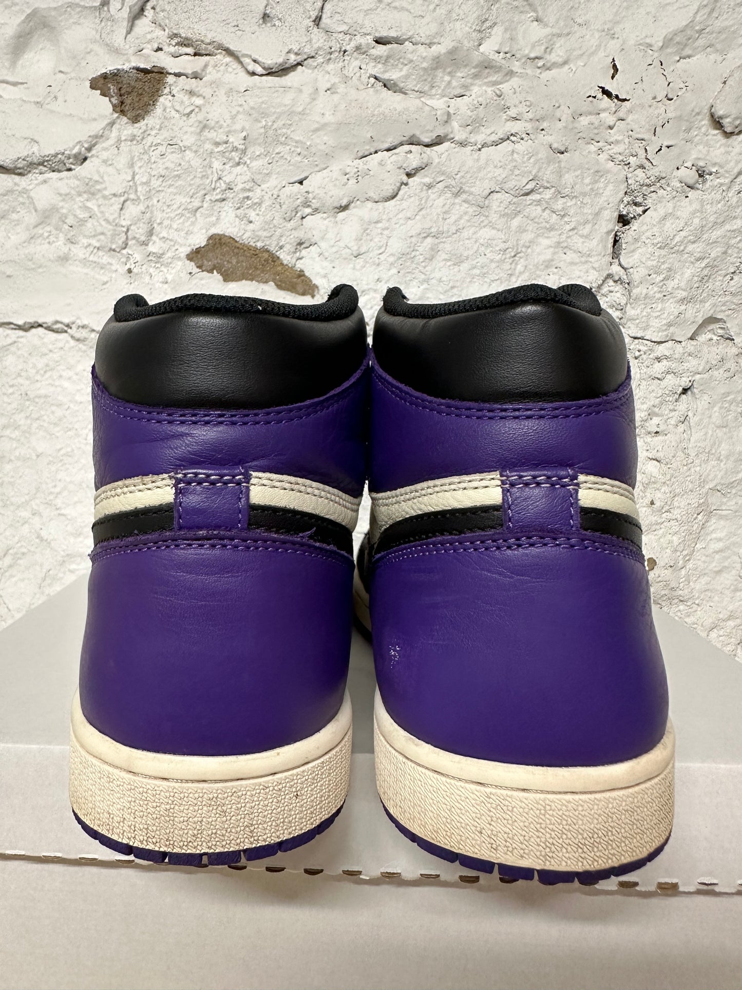Air Jordan 1 High Court Purple Sz 11