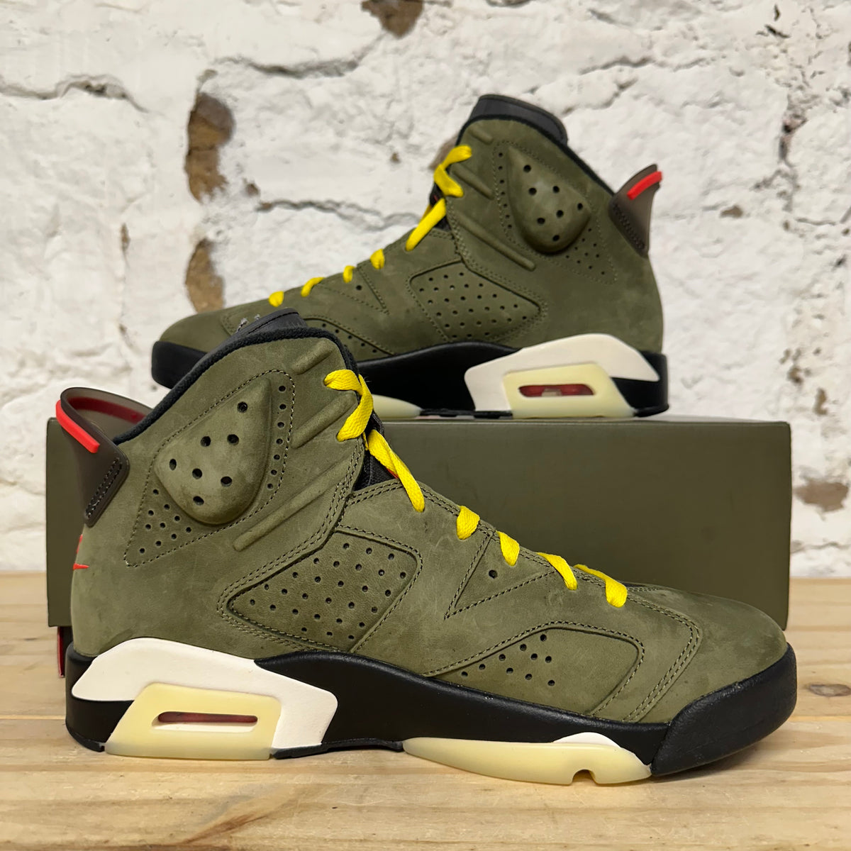 Air Jordan 6 Travis Scott Olive Sz 9