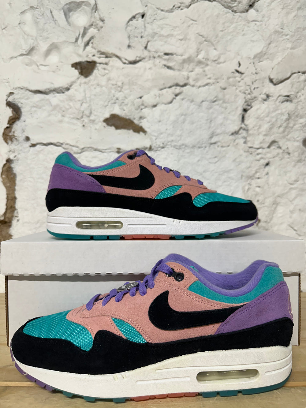Nike Air Max Have A Nike Day Sz 8