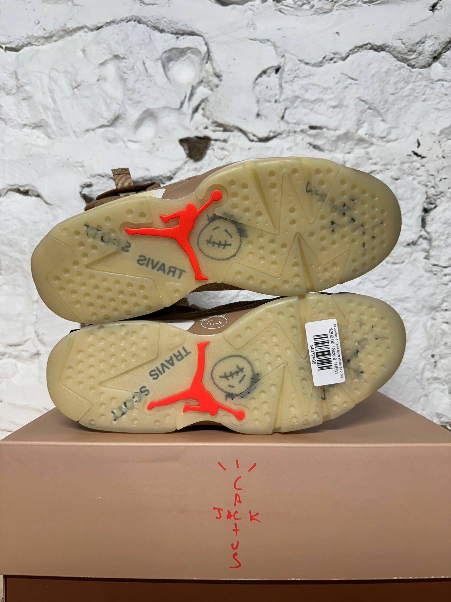 Air Jordan 6 Travis Scott Khaki Sz 9 DS