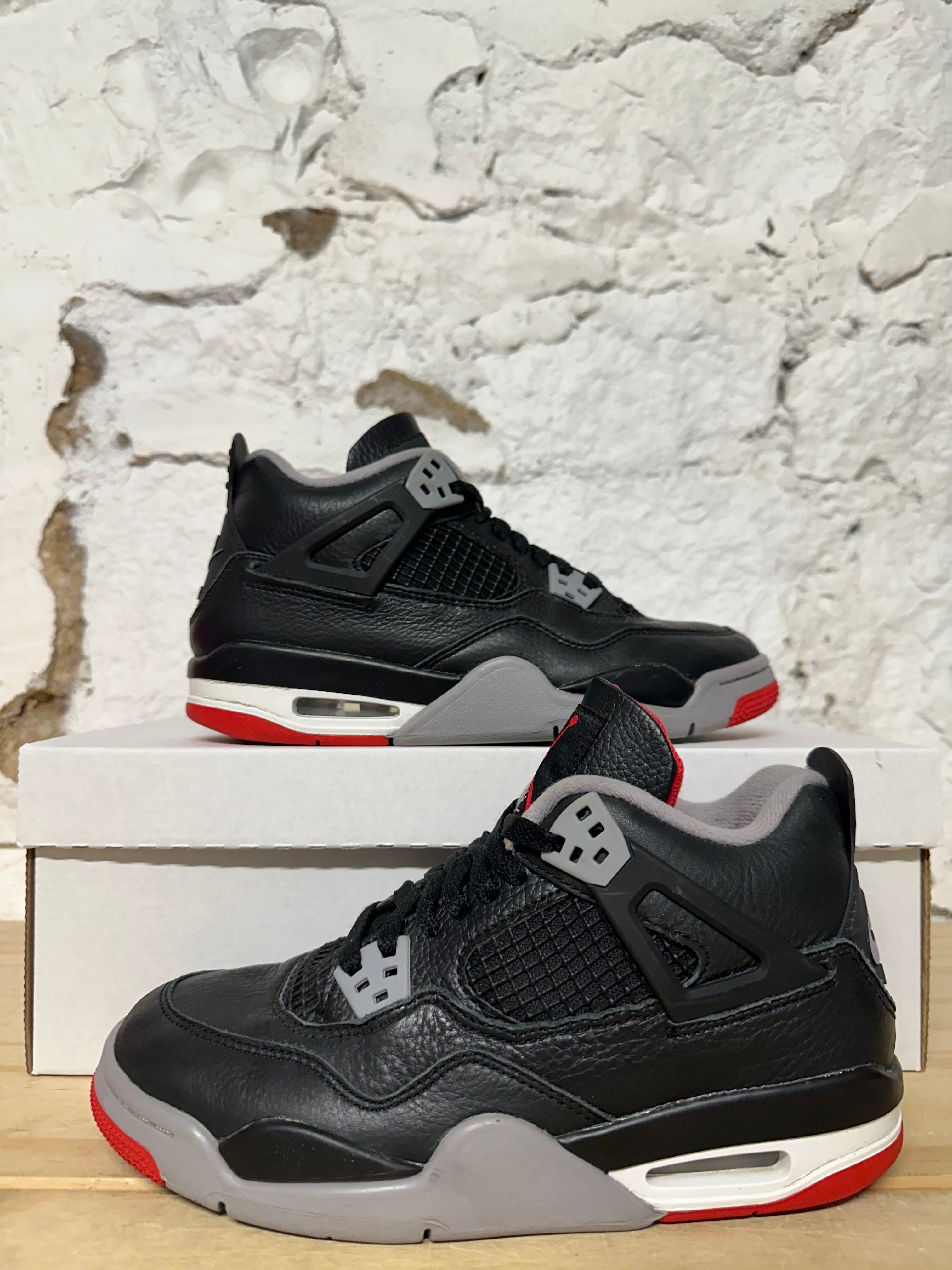 Air Jordan 4 Bred Reimagined Sz 5.5Y