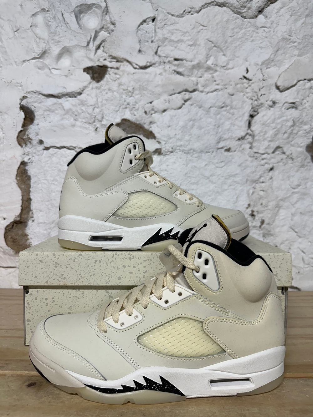 Air Jordan 5 Sail Sz 7.5 DS