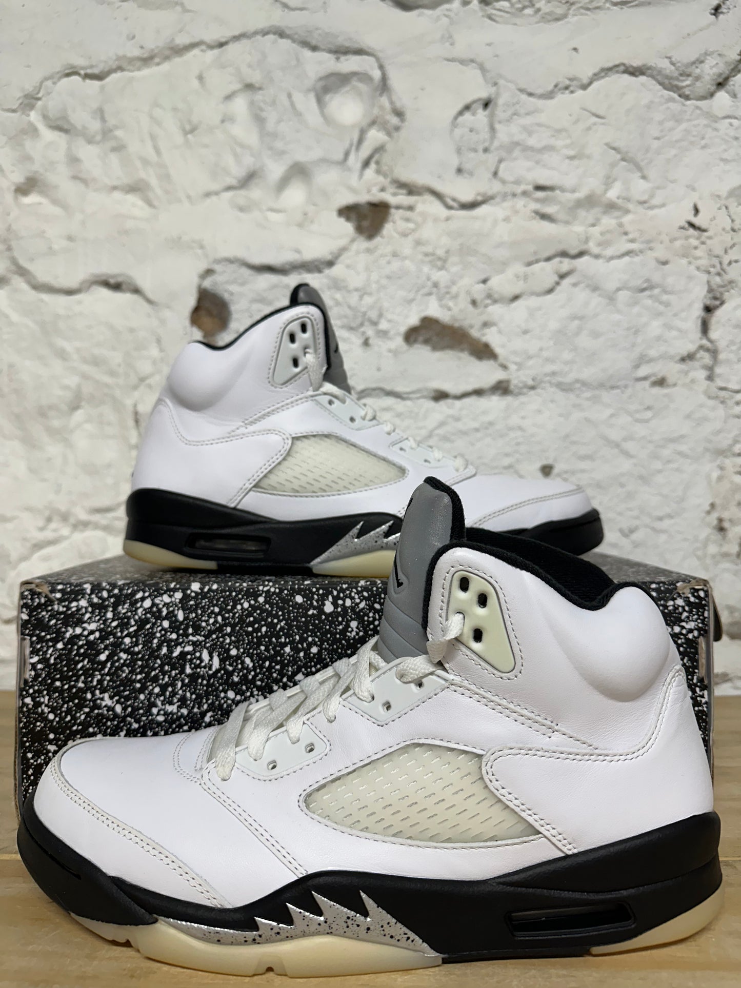 Air Jordan 5 Reverse Metallic Sz 11