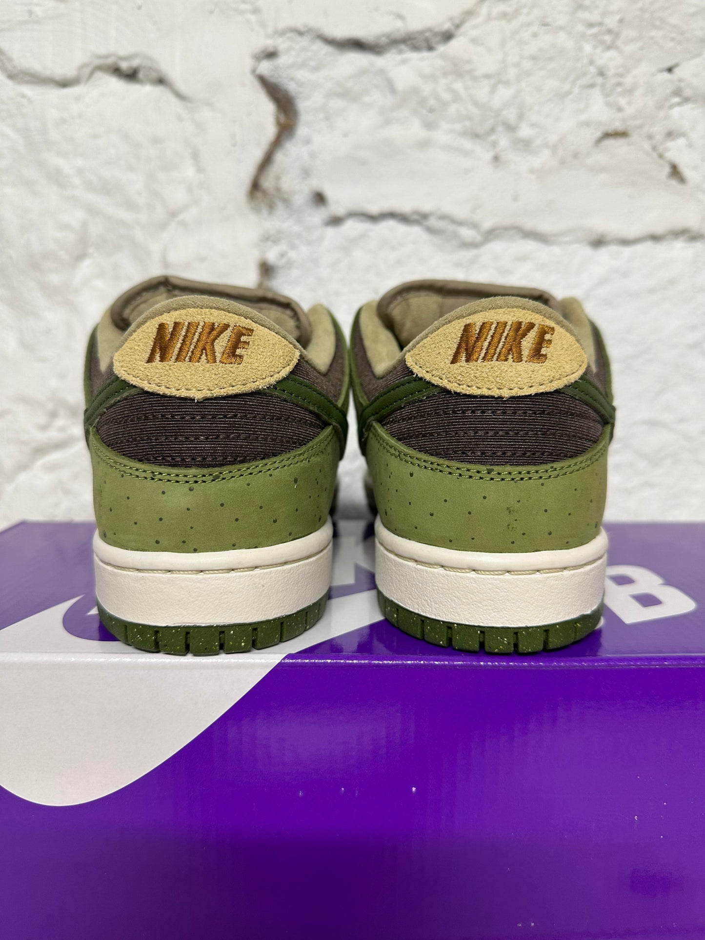 Nike SB Dunk Low Yuto Matcha Sz 7.5 DS