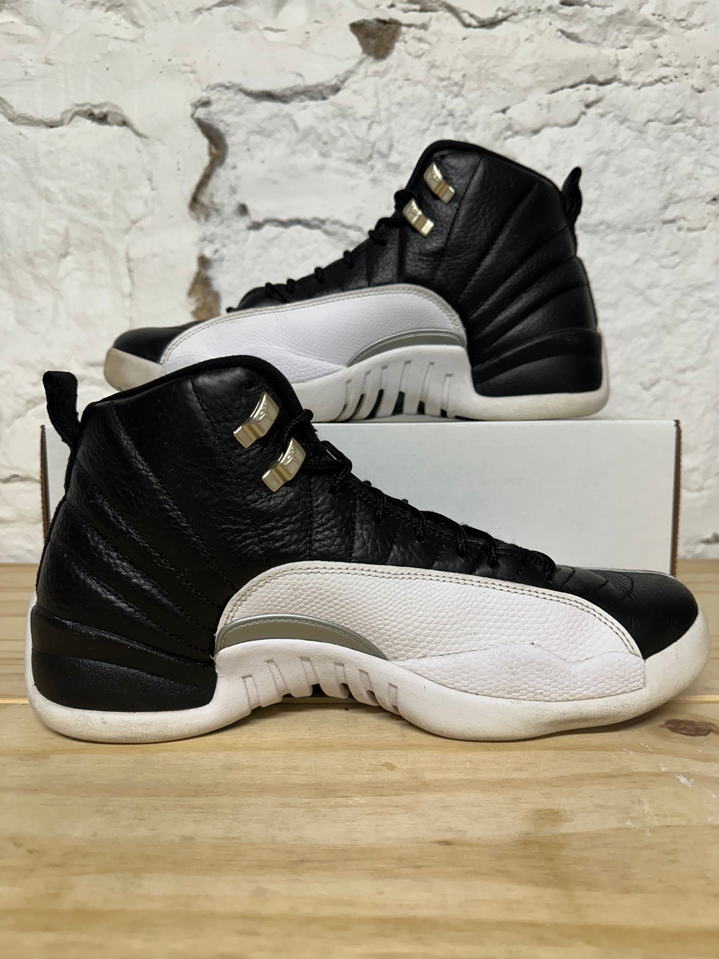 Air Jordan 12 Playoff Sz 11
