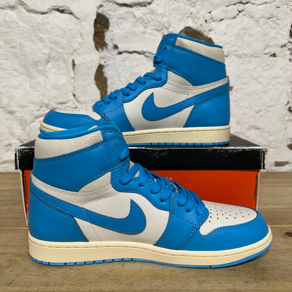 Air Jordan 1 High UNC Reimagined Sz 10