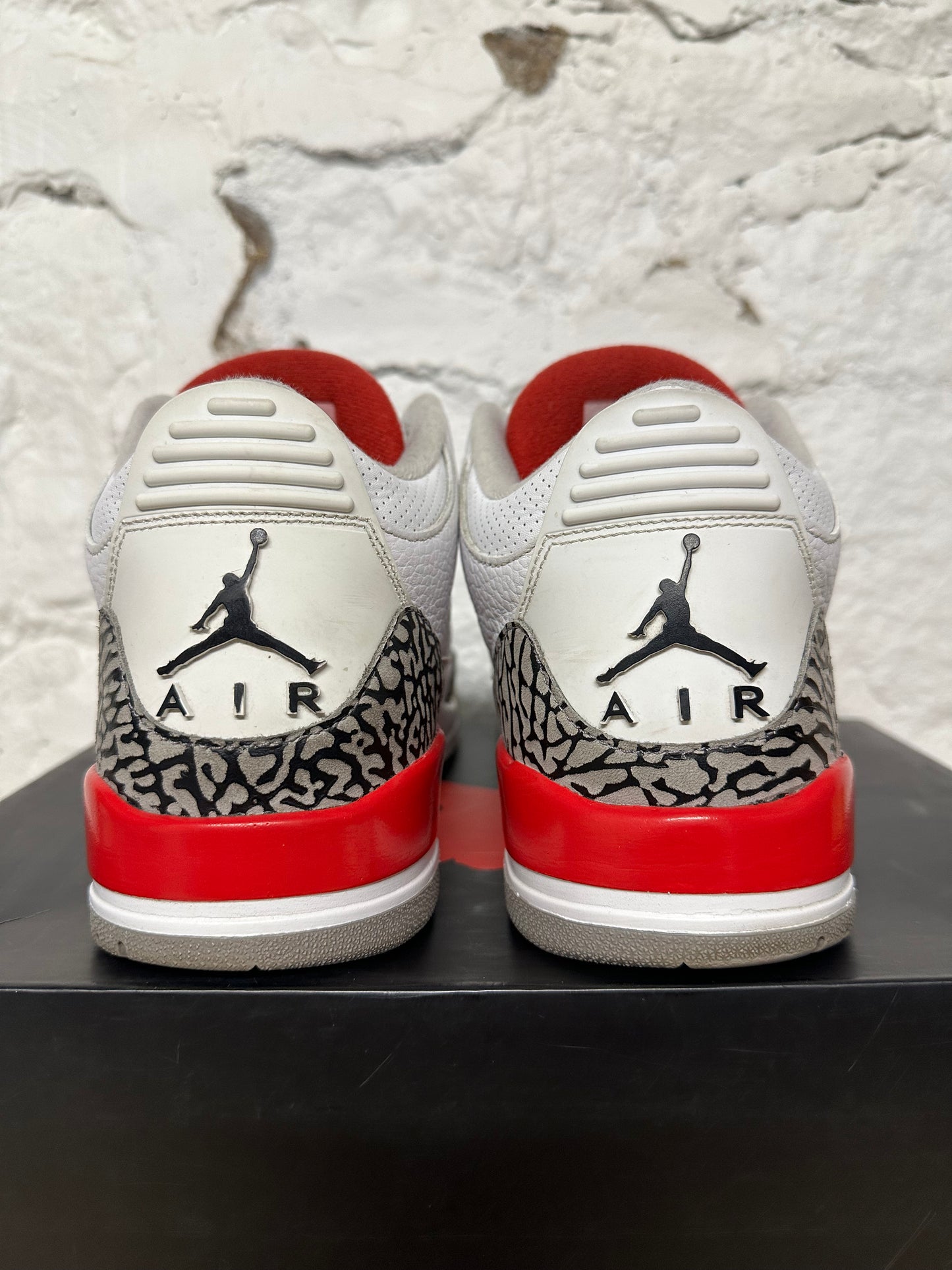 Air Jordan 3 Hall Of Fame Sz 11