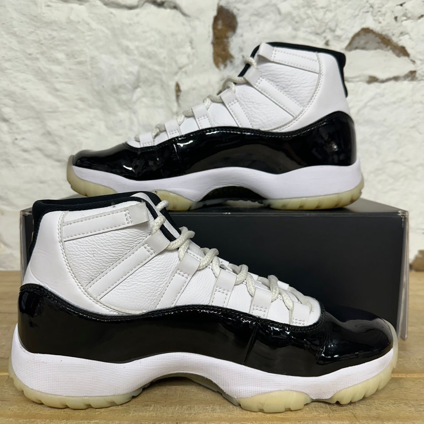 Air Jordan 11 High DMP Gratitude Sz 8