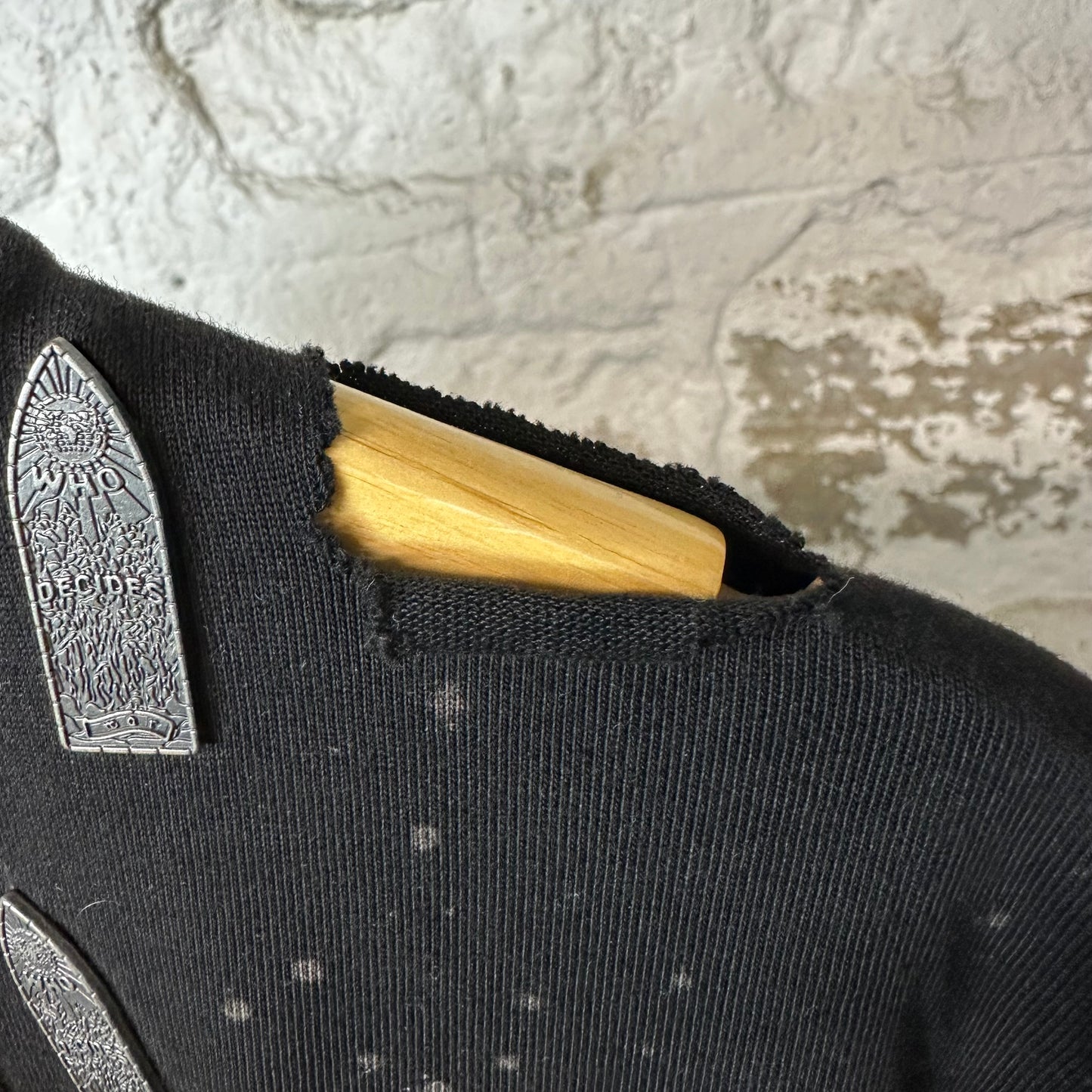 Who Decides War Metal Stained Glass Splatter T-shirt Black Sz L