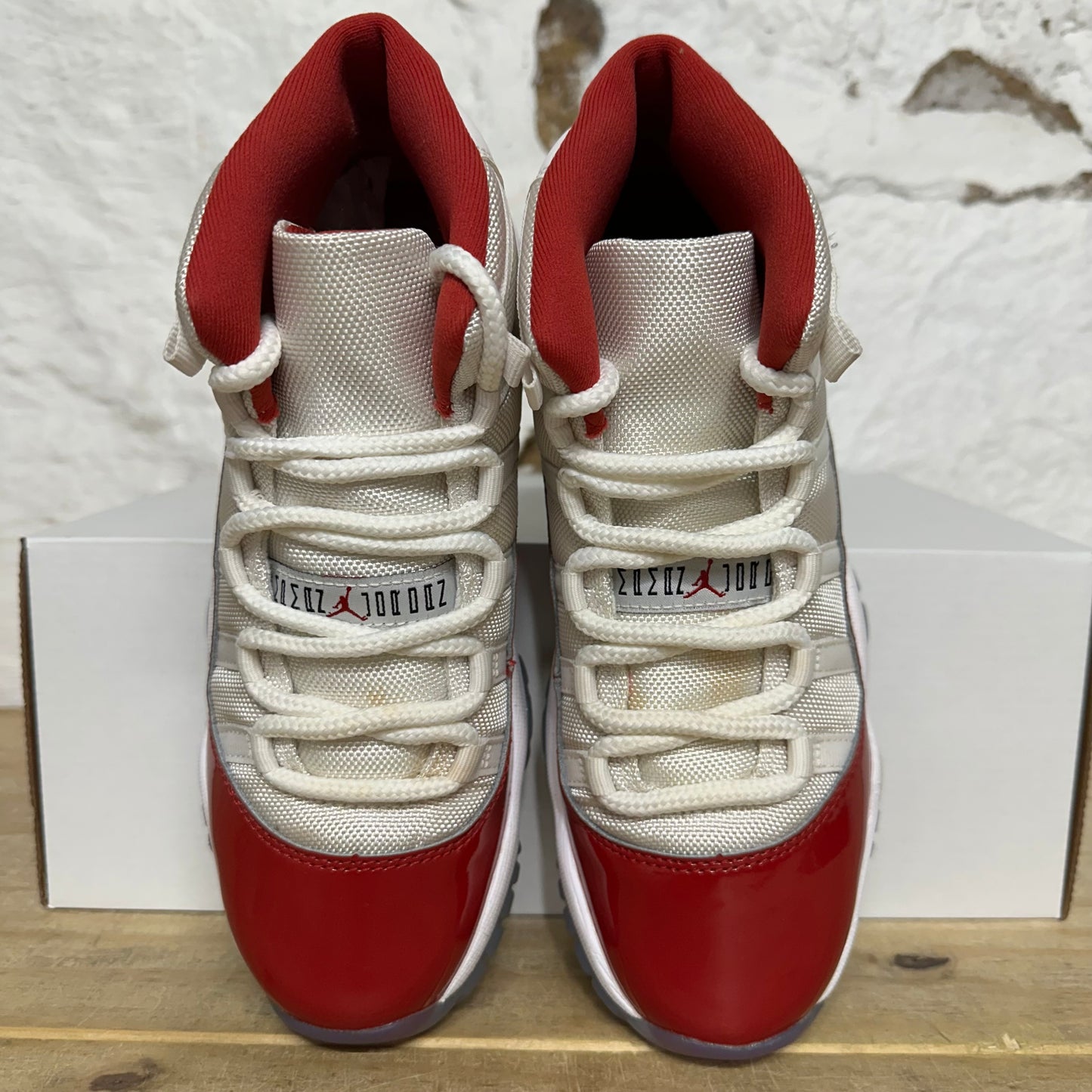 Air Jordan 11 High Cherry Sz 5.5Y