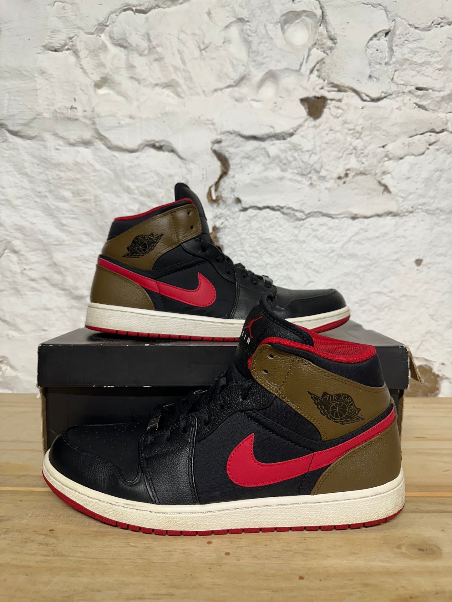 Air Jordan 1 PHAT Light Olive Sz 12.5