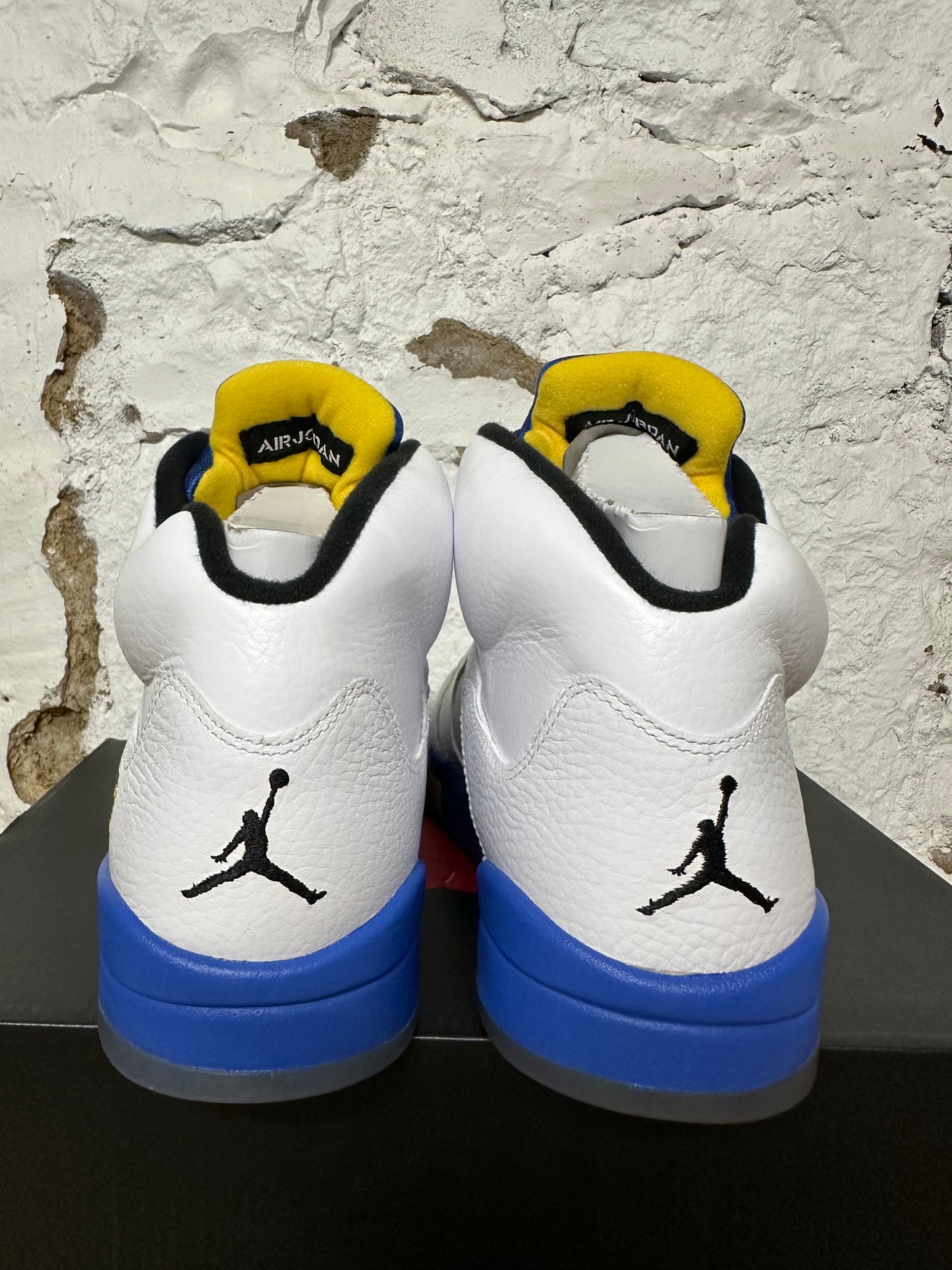 Air Jordan 5 Laney Sz 10 DS