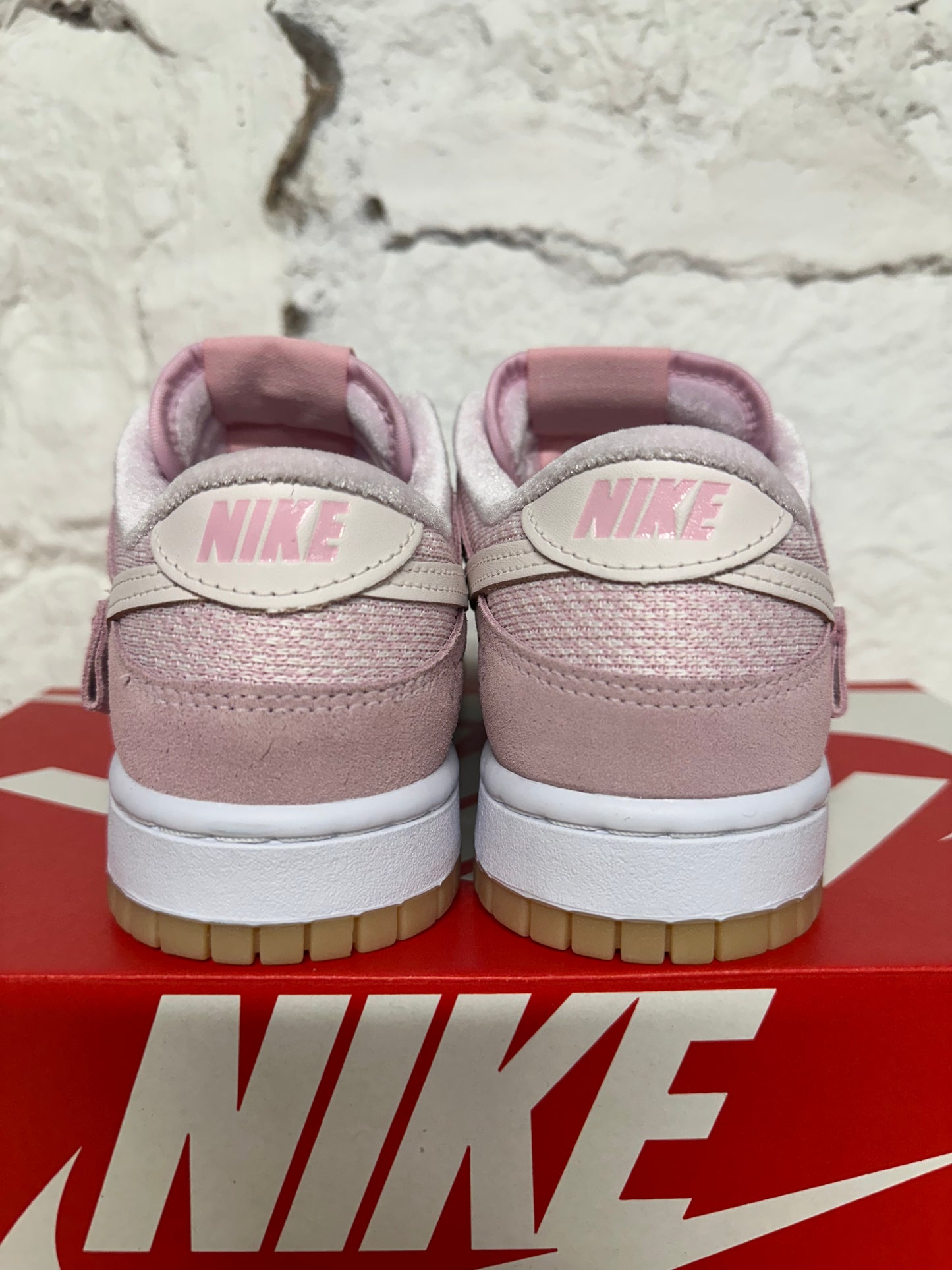 Nike Dunk Low Teddy Bear Soft Pink Sz 6 (7.5W) DS