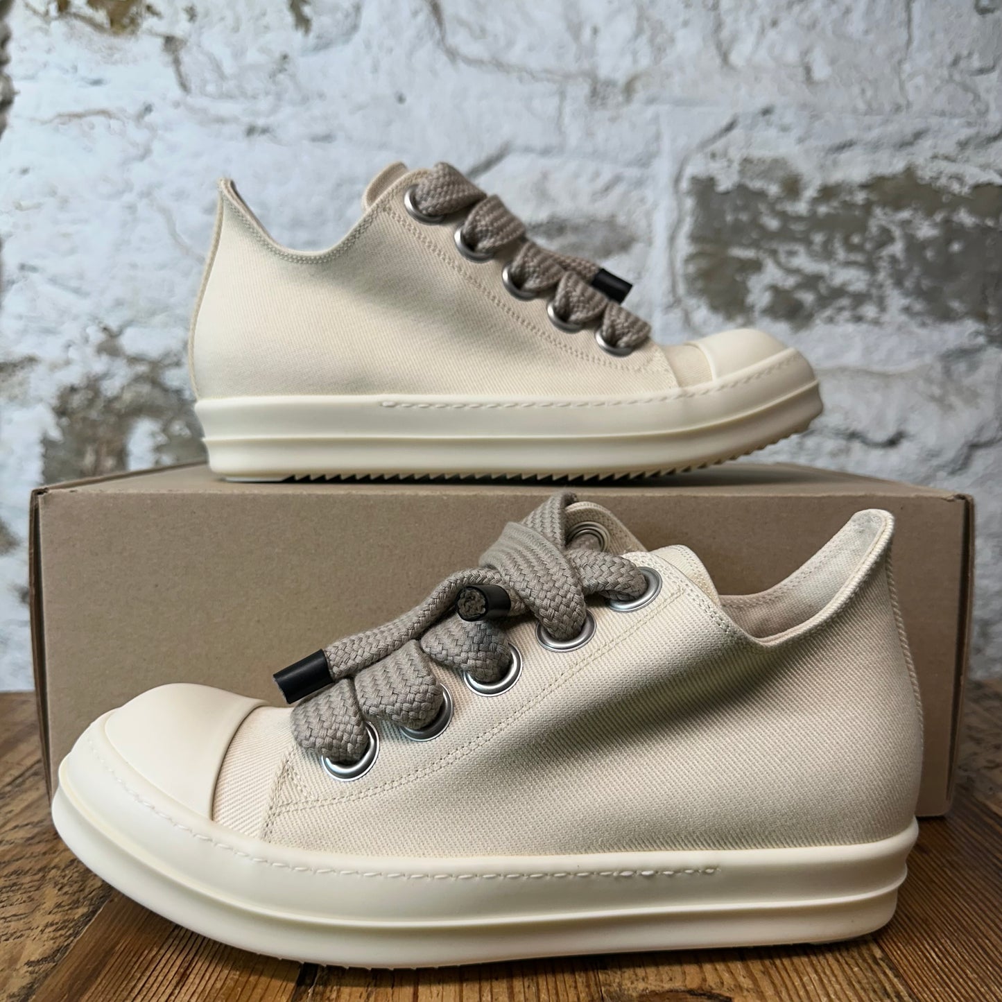 Rick Owens Jumbo Lace Milk Canvas Sneaker DS
