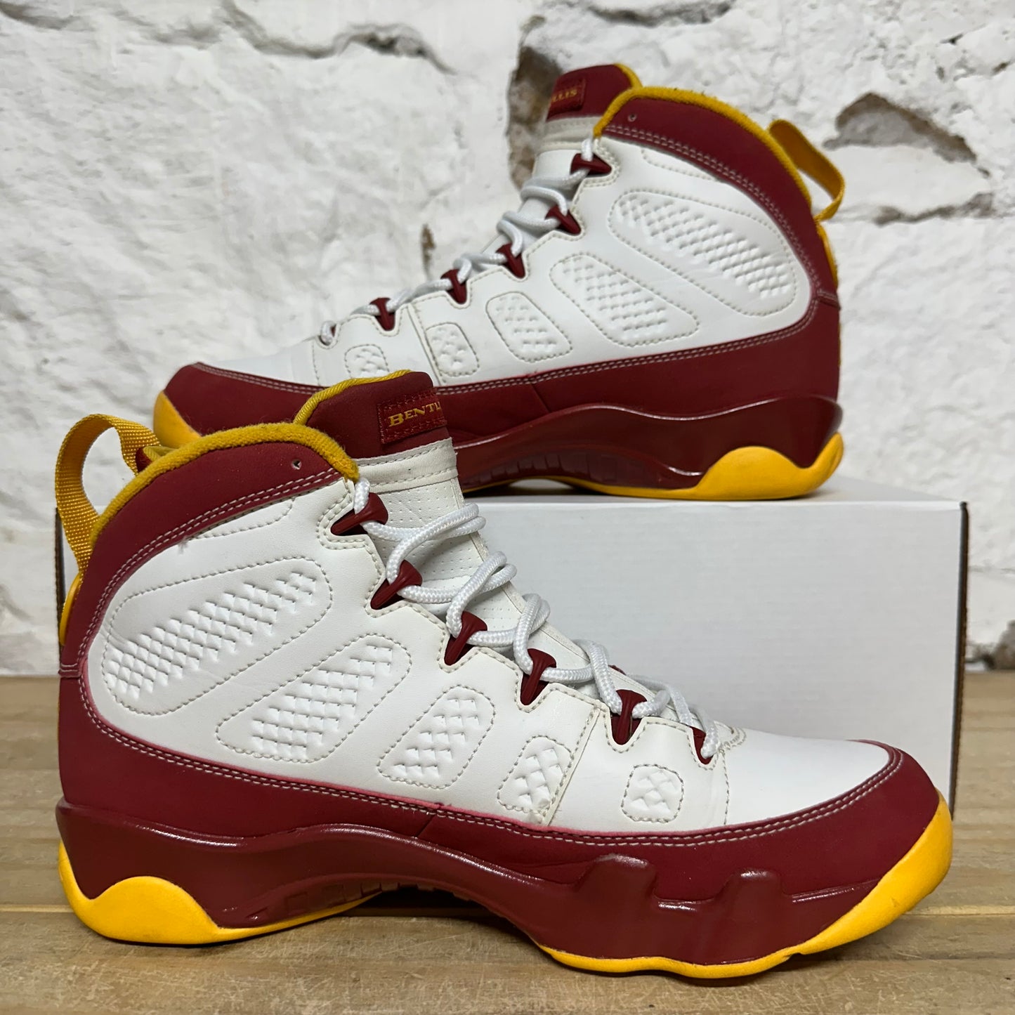 Air Jordan 9 Bentley Ellis (Crawfish) Sz 8.5