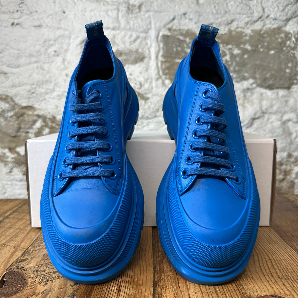Alexander McQueen Low Blue Tread Boot Sz 7 (40)