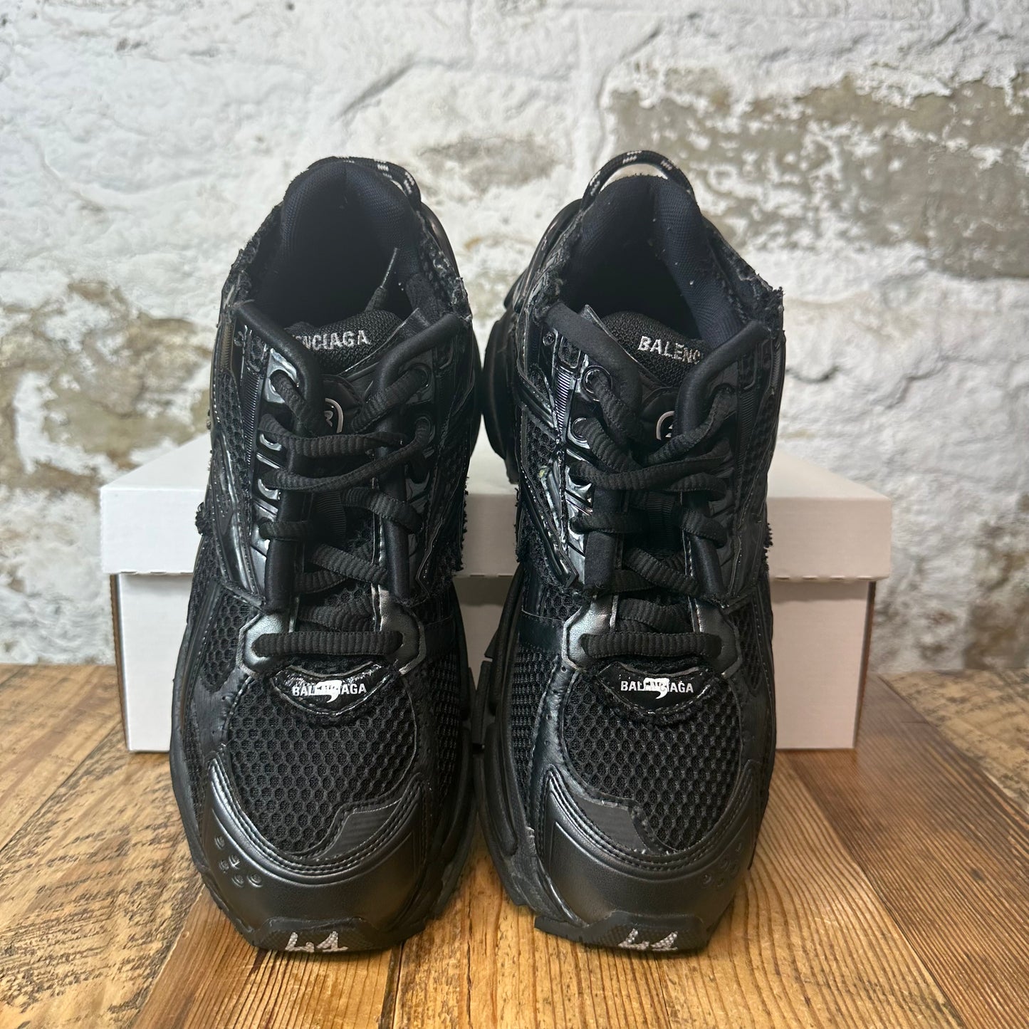 Balenciaga Runner Triple Black Sneaker Sz 8 (41)