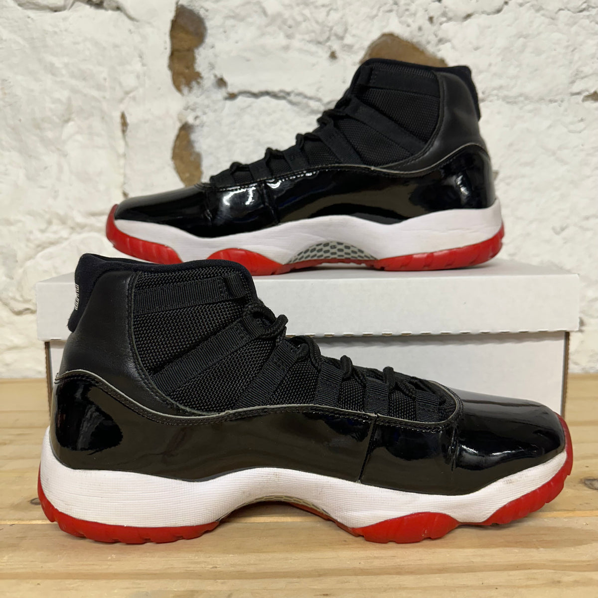 Air Jordan 11 High Bred (2019) Sz 9.5