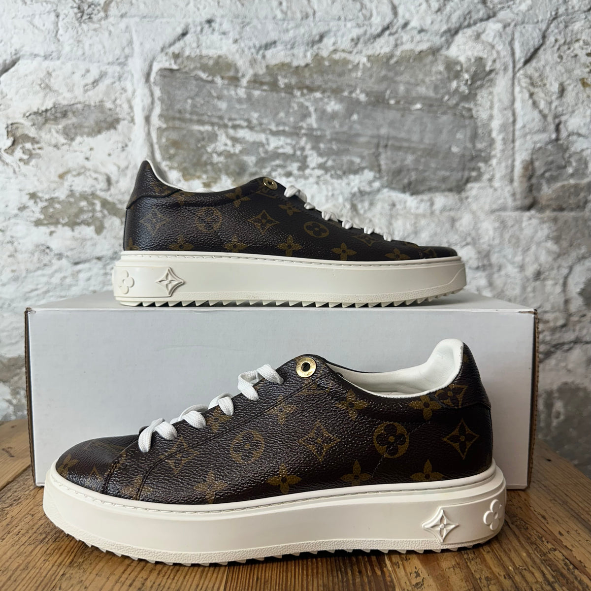 Louis Vuitton Brown Monogram Time Out White Sneaker Sz 6 (38.5)
