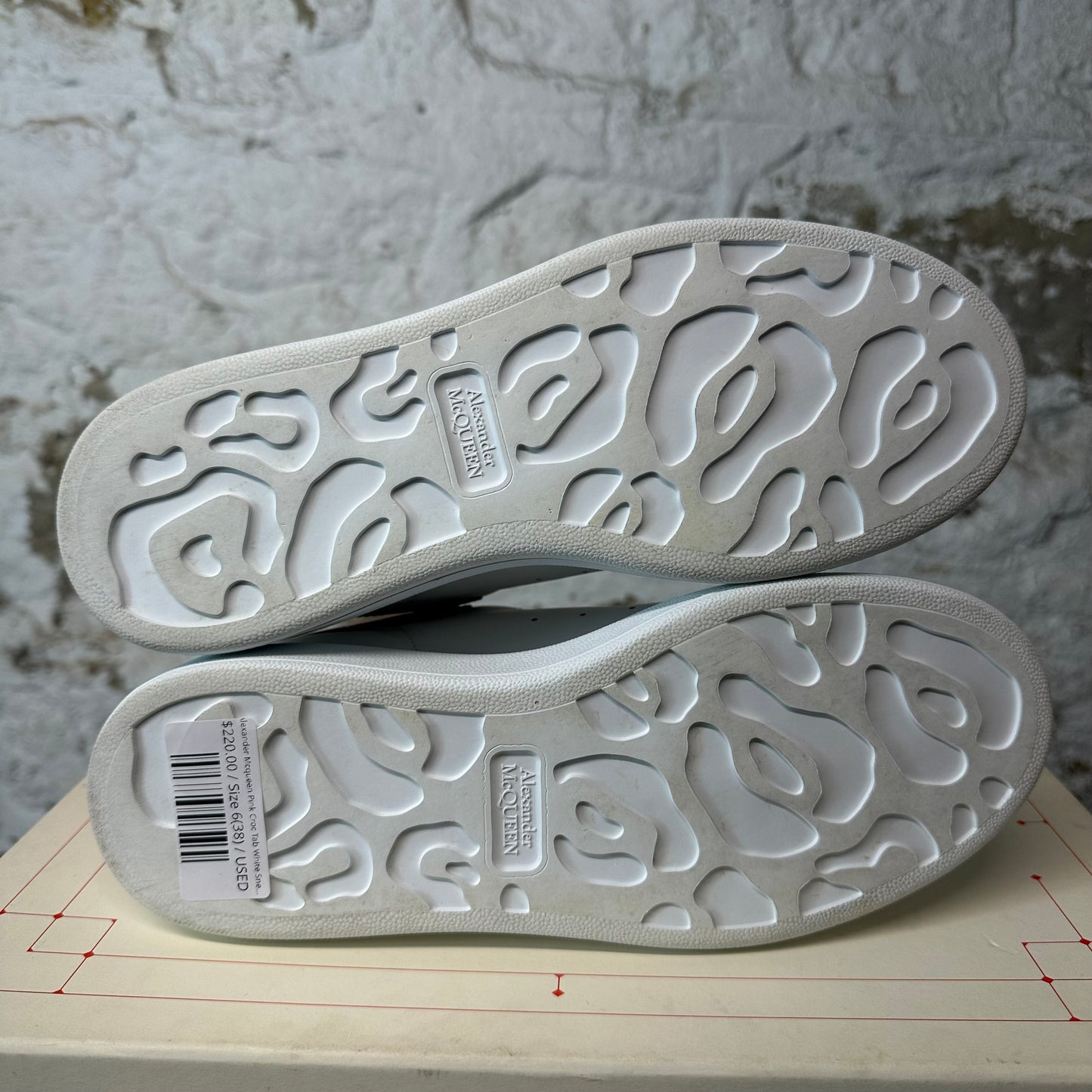 Alexander McQueen Pink Croc Tab White Sneaker Sz 6 (38)