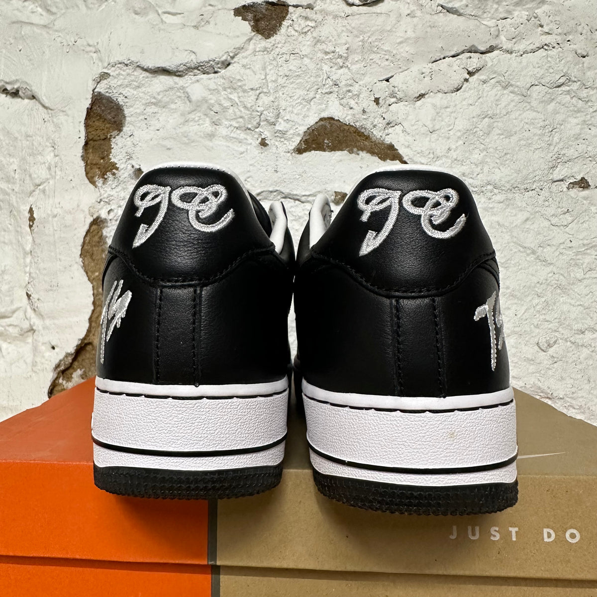Nike Air Force 1 Low Terror Squad Blackout Sz 10.5 DS