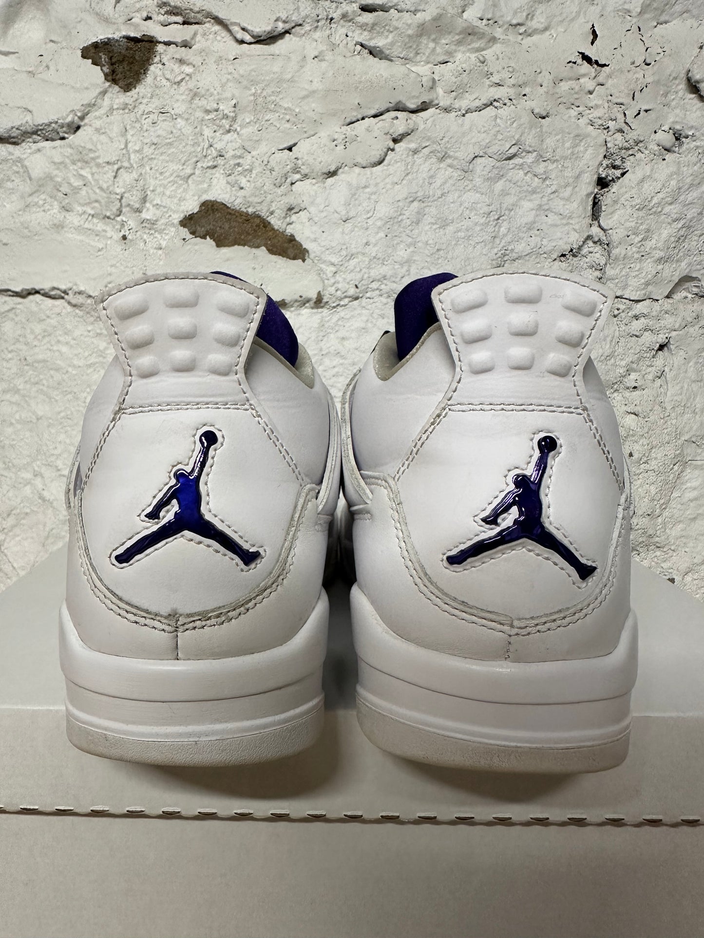 Air Jordan 4 Metallic Purple Sz 9.5