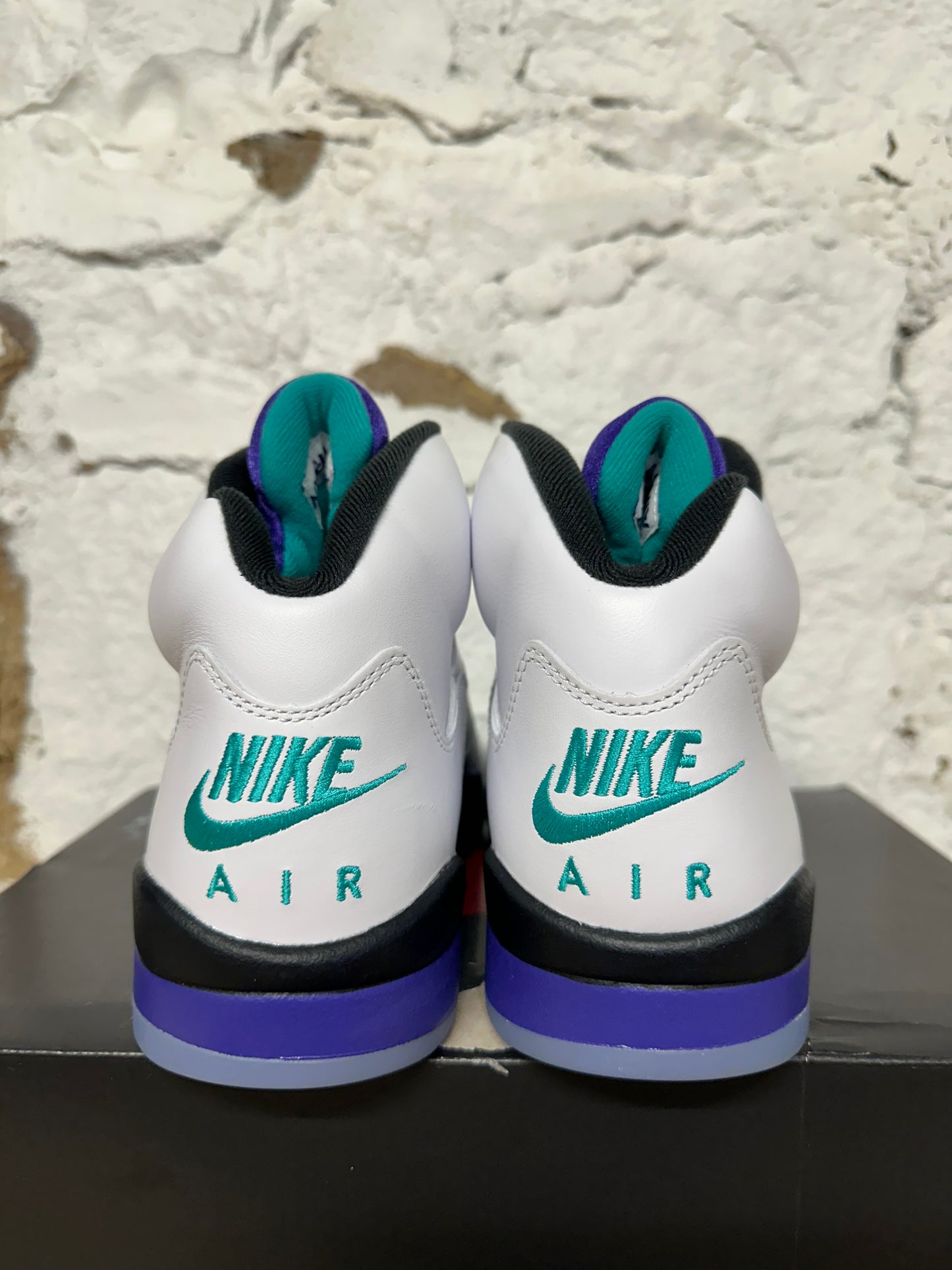 Air Jordan 5 Grape Sz 9 DS