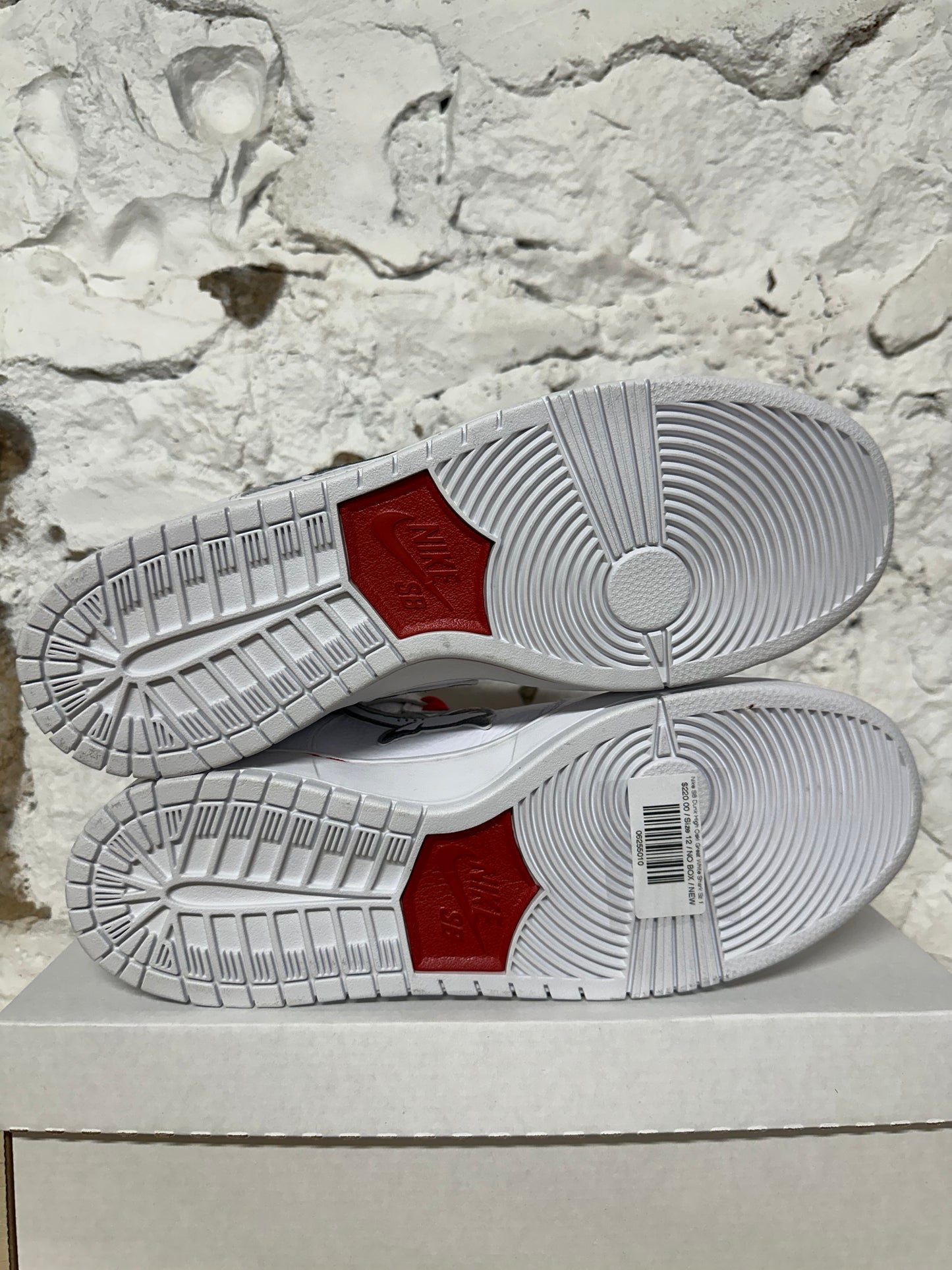 Nike SB Dunk High Oski Great White Shark Sz 12 DS