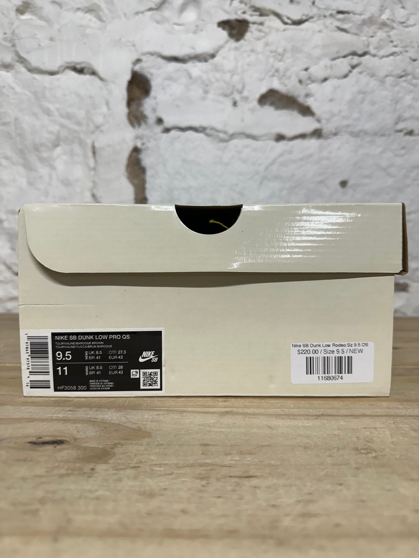 Nike SB Dunk Low Rodeo Sz 9.5 DS