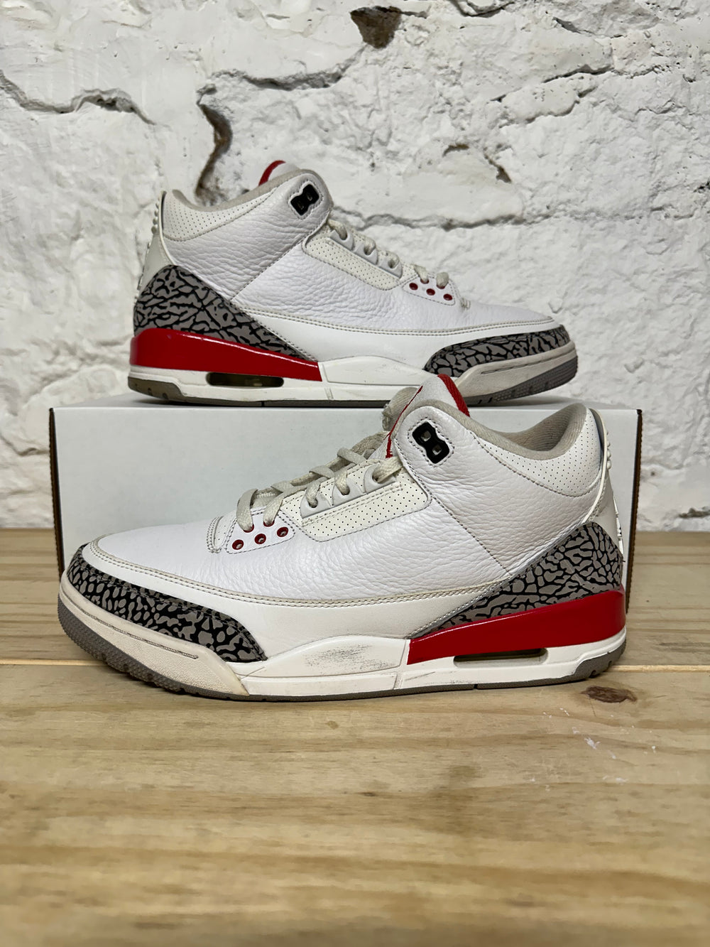 Air Jordan 3 Hall Of Fame Sz 10.5