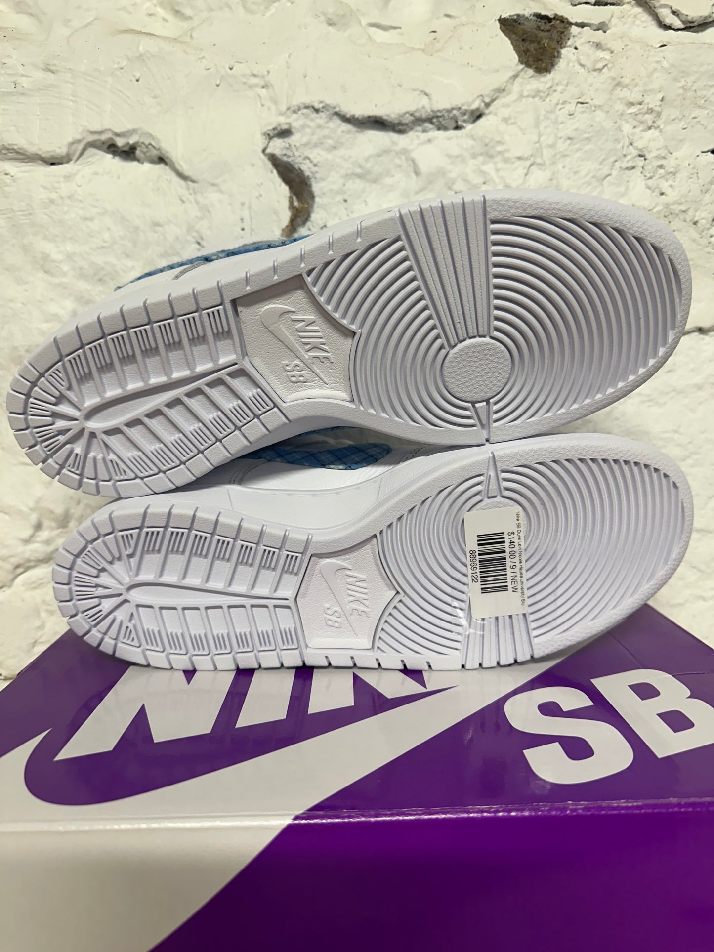 Nike SB Dunk Low Nicole Hause Sz 9 DS