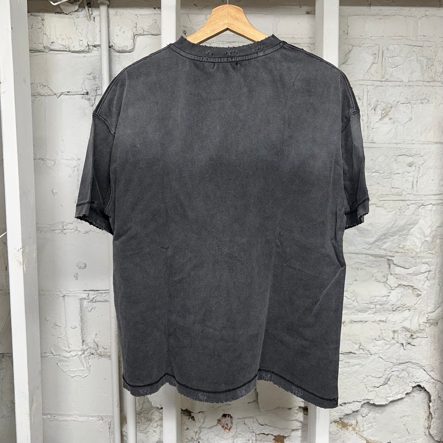 Vale Forecast Black T-Shirt Sz M DS