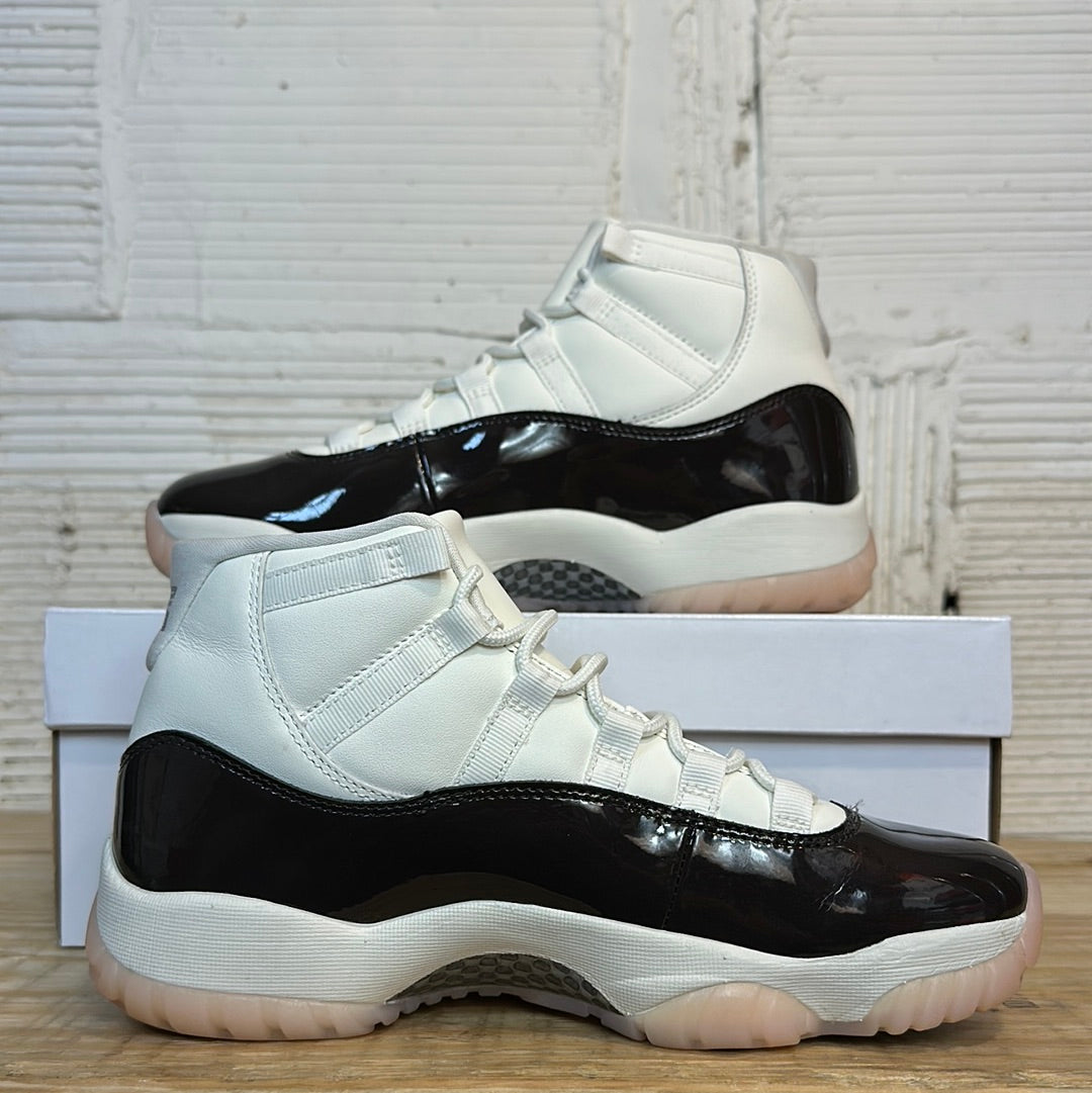 Air Jordan 11 High Neapolitan Sz 7.5 (9W)
