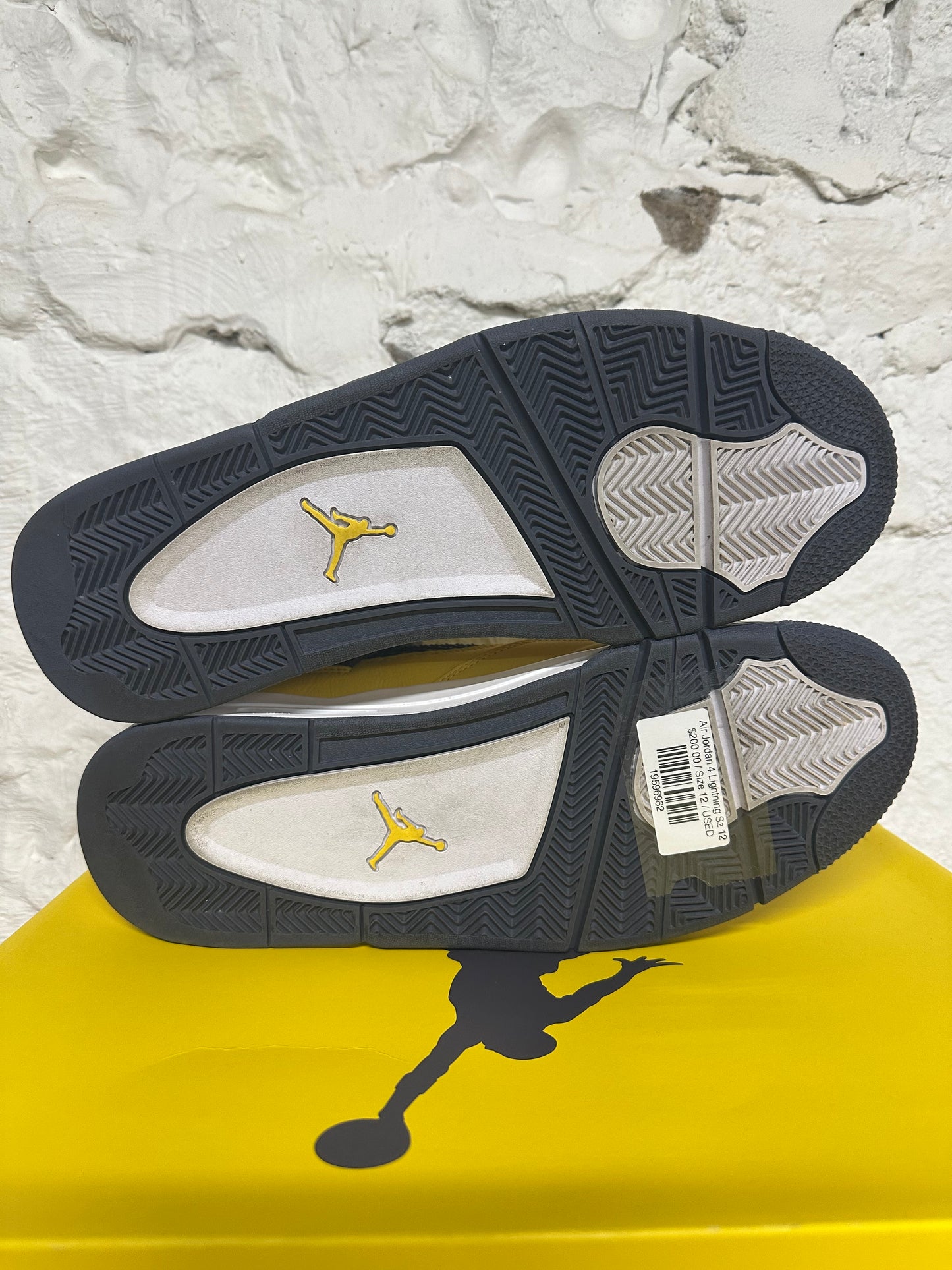 Air Jordan 4 Lightning Sz 12