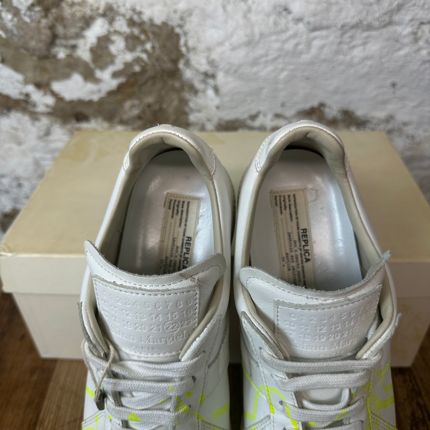 Maison Margiela Replica Neon Paint White Sneaker Sz 9 (42)