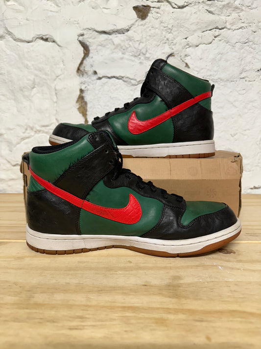 Nike Dunk High Spark LE Clark Kent Sz 10.5