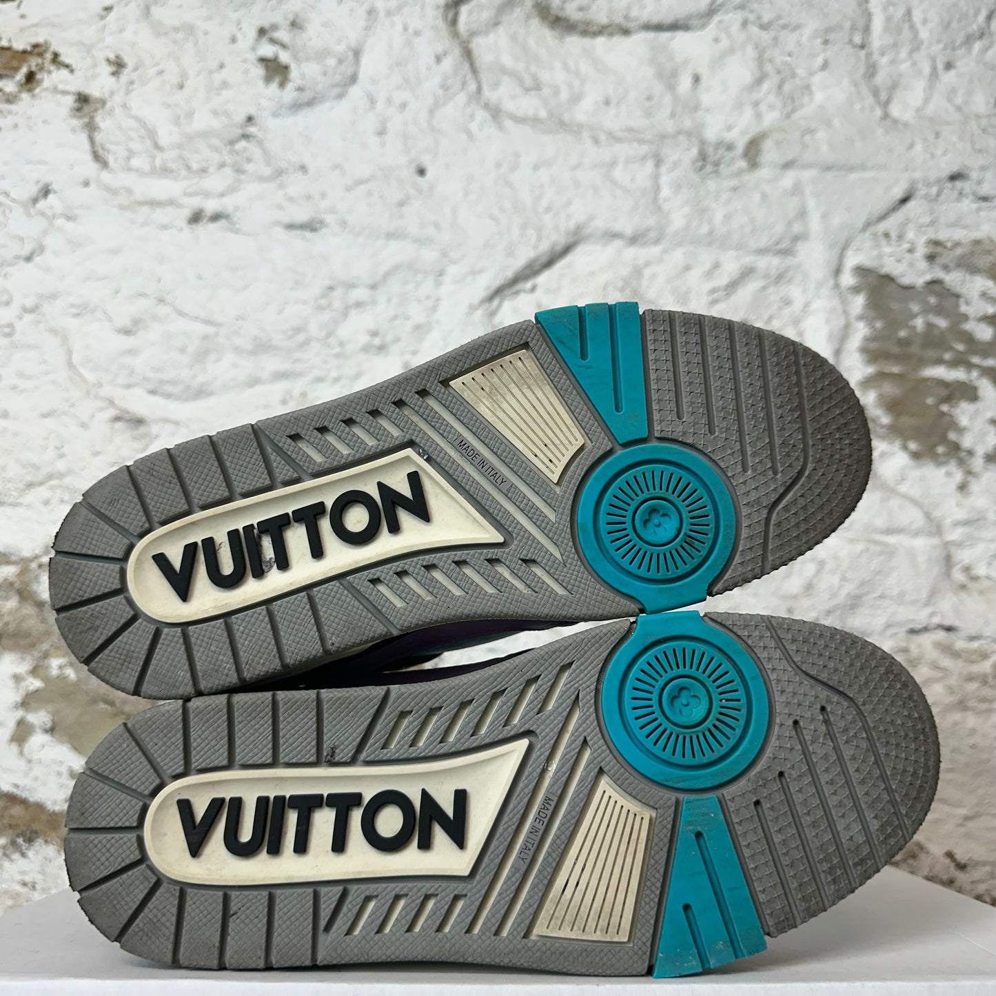 Louis Vuitton Lavender Blue Trainer Sneaker Sz 5 (37)