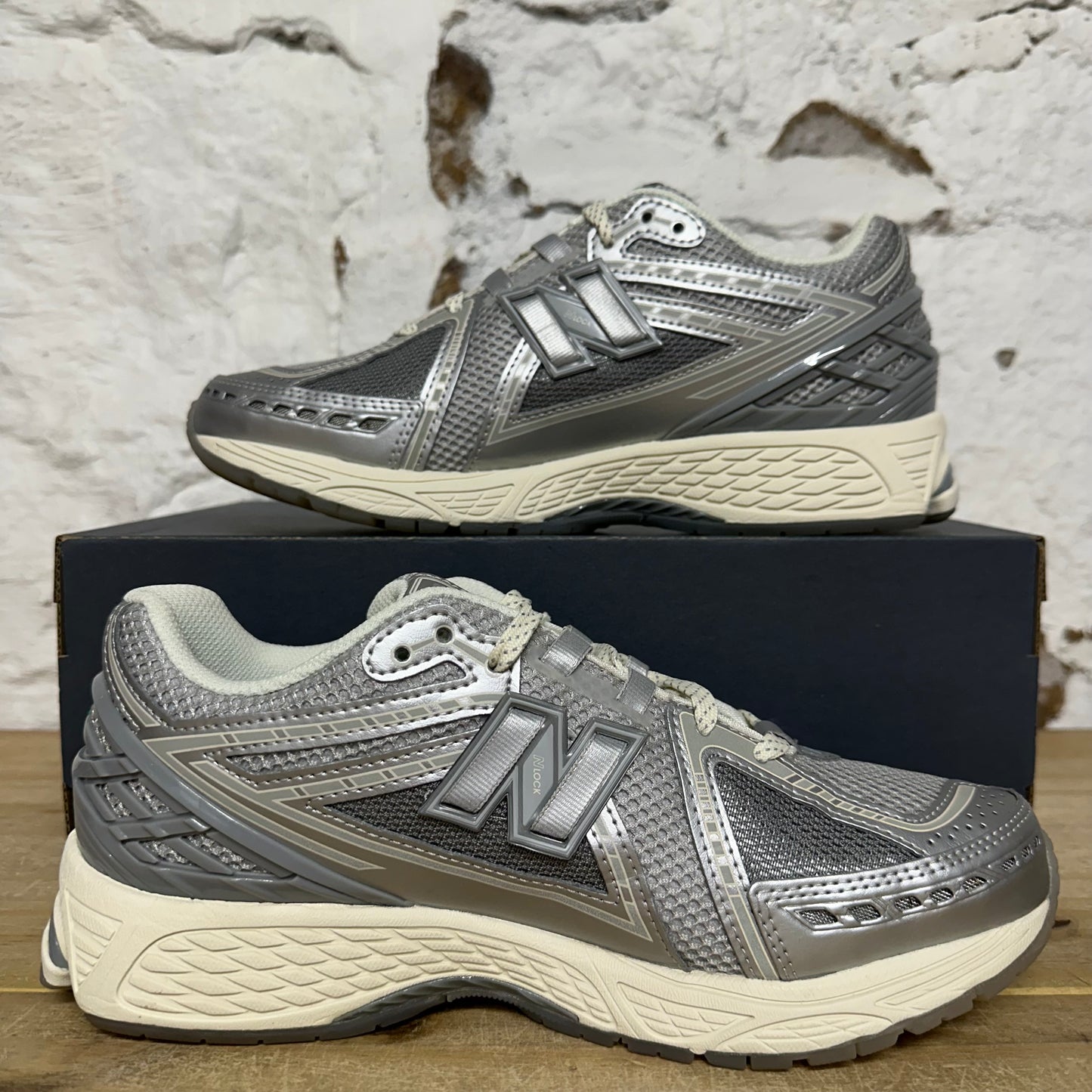 New Balance 1906R Up There Sz 9