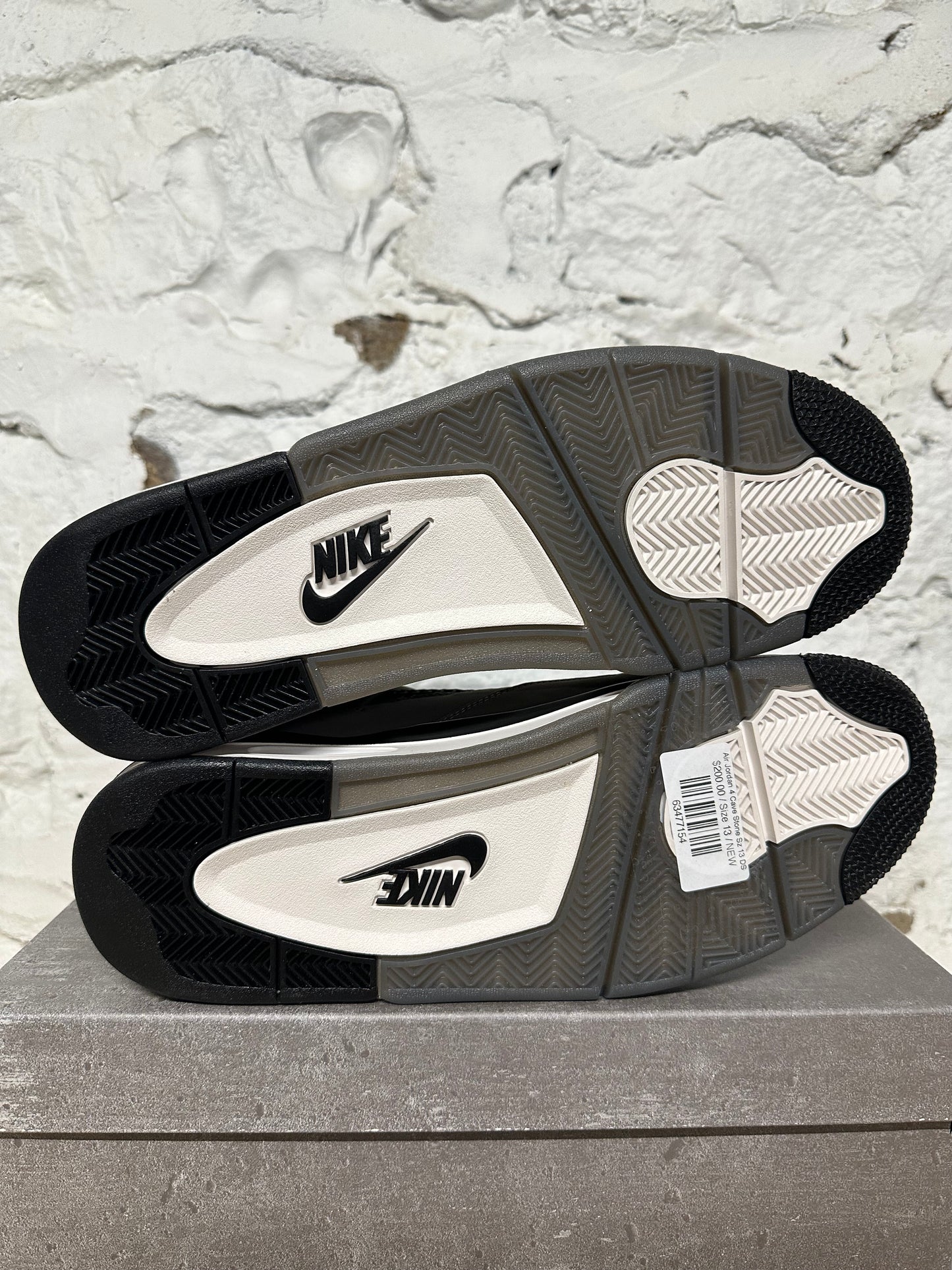 Air Jordan 4 Cave Stone Sz 13 DS